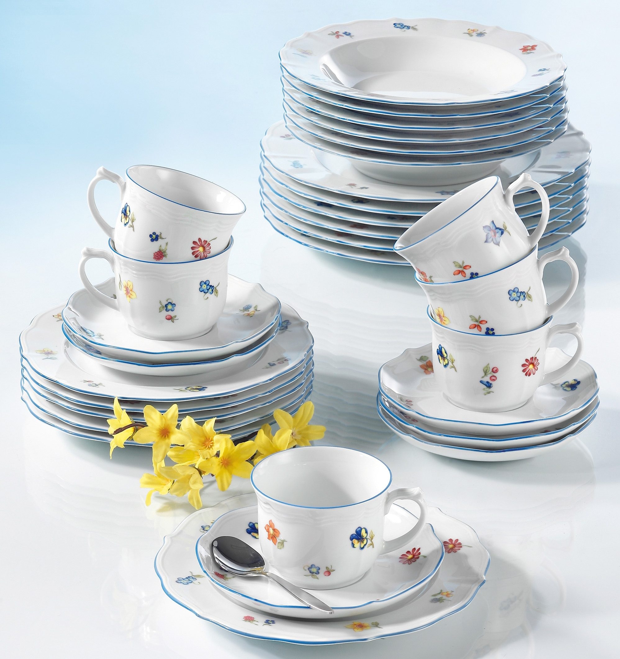 Seltmann Weiden Kombiservice »Geschirr-Set, Service Sonate Nostalgie«, (Set, 30 tlg.), Tassen, Untertassen, Teller, Made in Germany, 18 Teile, für 6 Personen