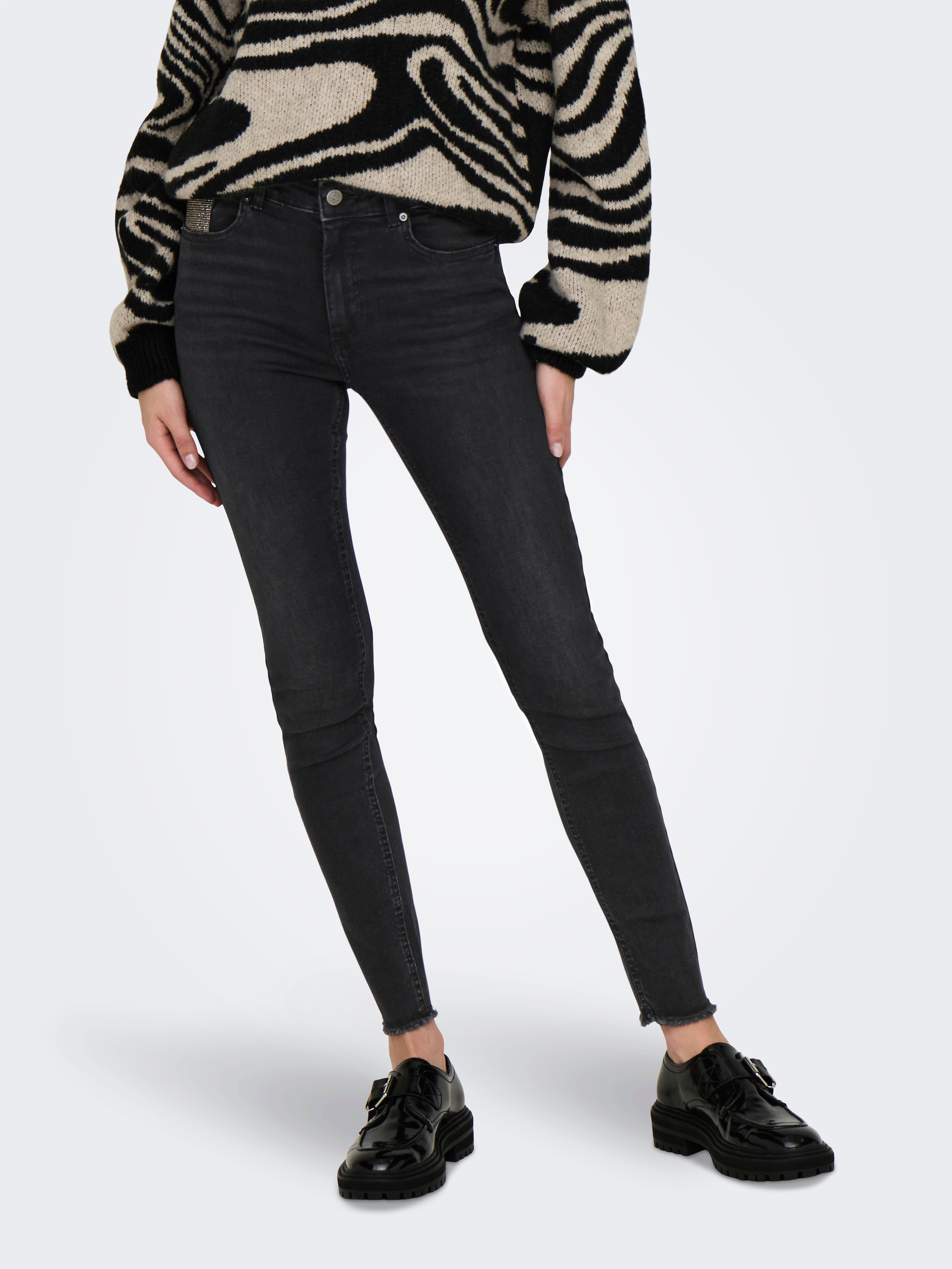 ONLY Skinny-fit-Jeans "ONLBLUSH RHINESTONE MID SK RW DNM" günstig online kaufen