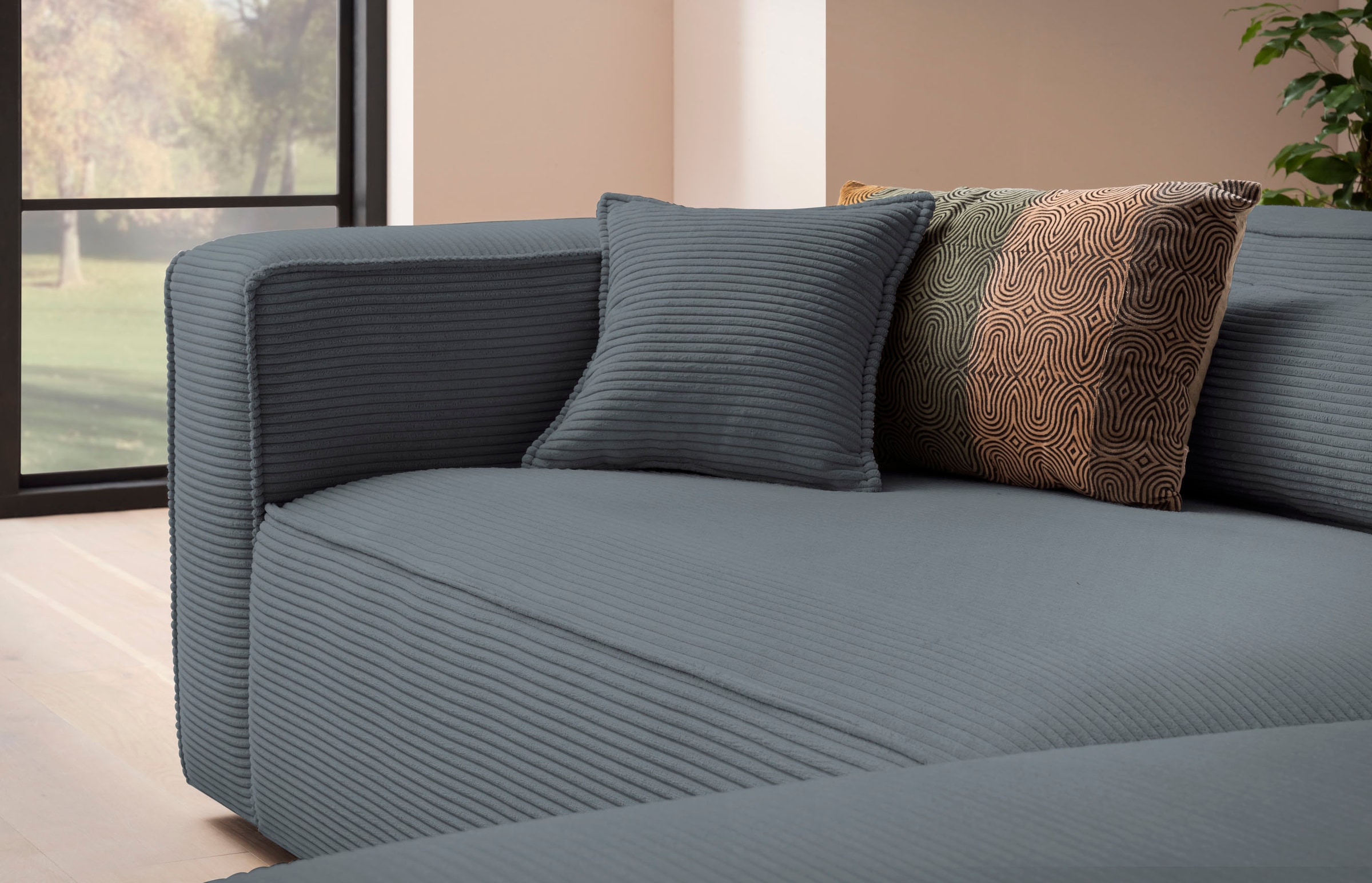 LeGer Home by Lena Gercke Ecksofa »PIARA XXL, Big-Sofa in Cord oder Leinenoptik, L-Form, mit Kedernaht«, wahlweise Ottomane rechts/links, schwarze Füße, extra tiefe Sitzfläche