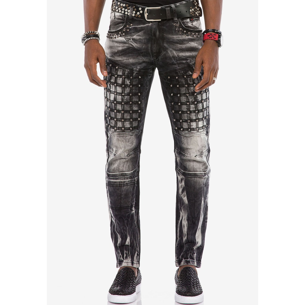Cipo & Baxx Slim-fit-Jeans, mit besonderer Waschung und Gitternähten in Straight Fit