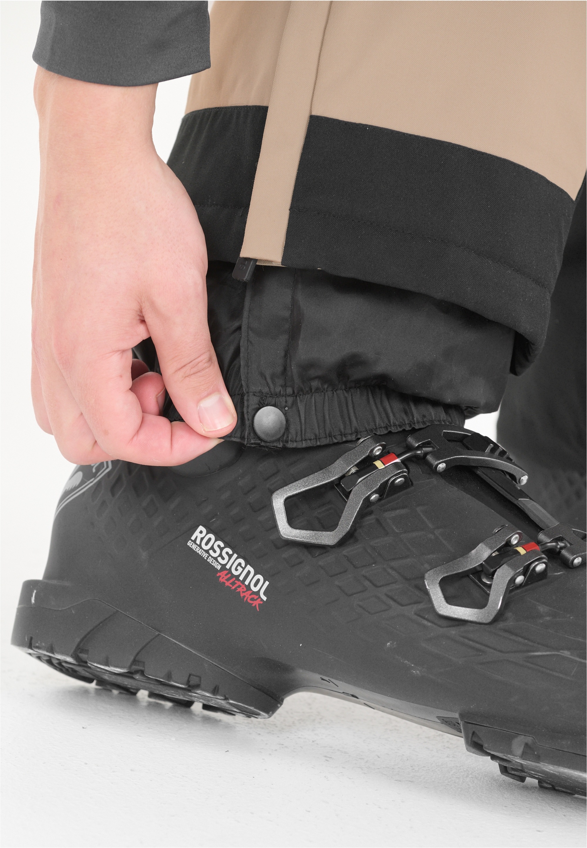 SLOPE Skihose »Kenwood«, im ausgeklügelten Latzhosen-Design