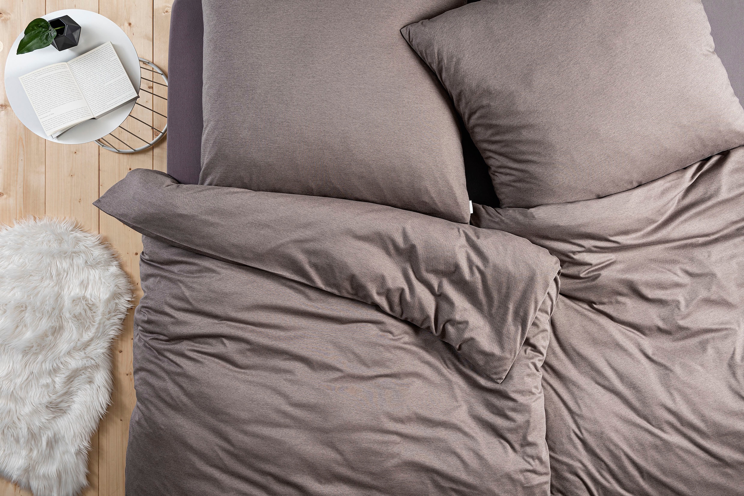 Estella "Takoma" 2 Stk. Gefertigt aus hochwertigem Mako-Interlock-Jersey aus 100% Baumwolle.