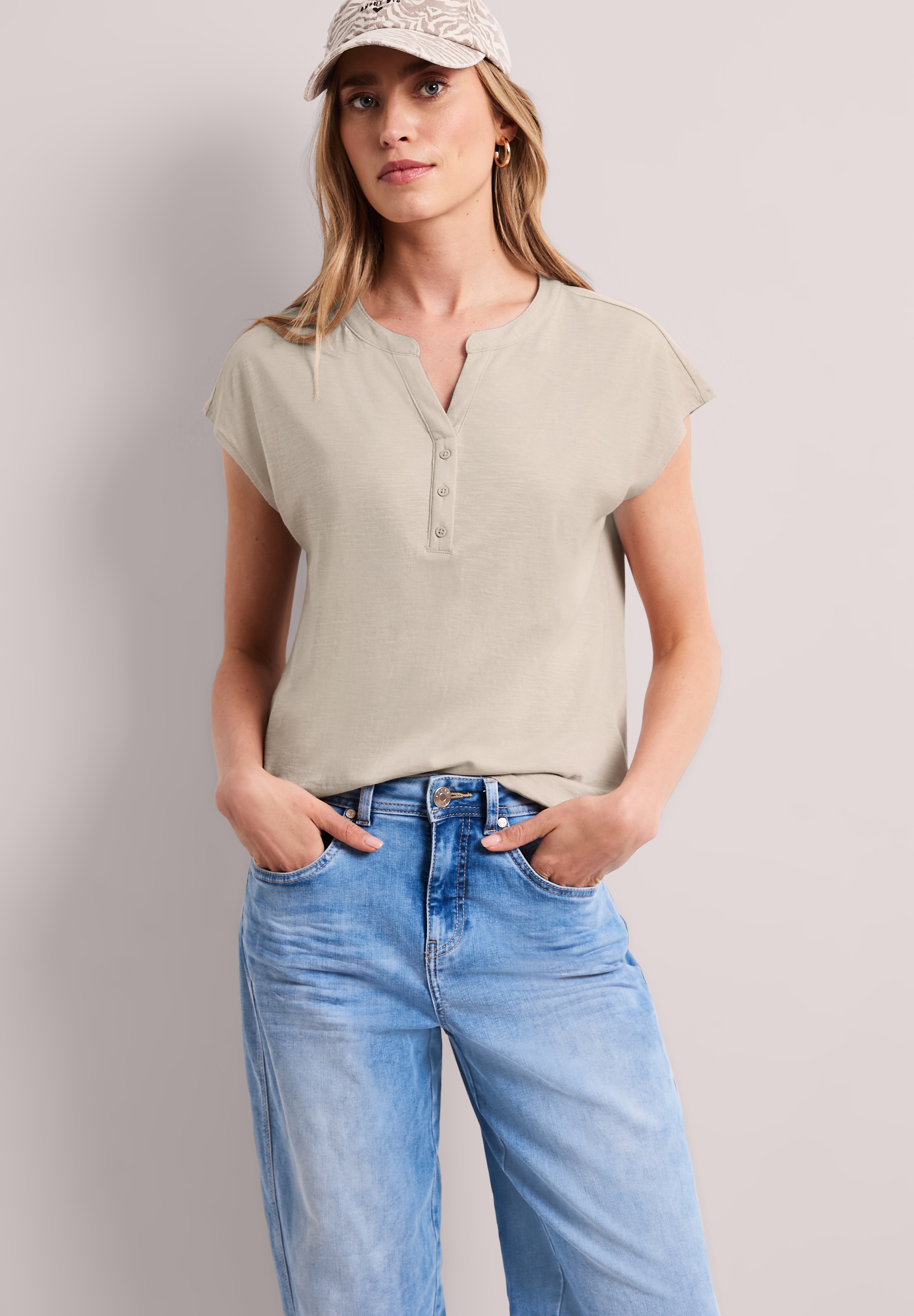 STREET ONE T-Shirt mit geschlitztem Rundhalsausschnitt günstig online kaufen