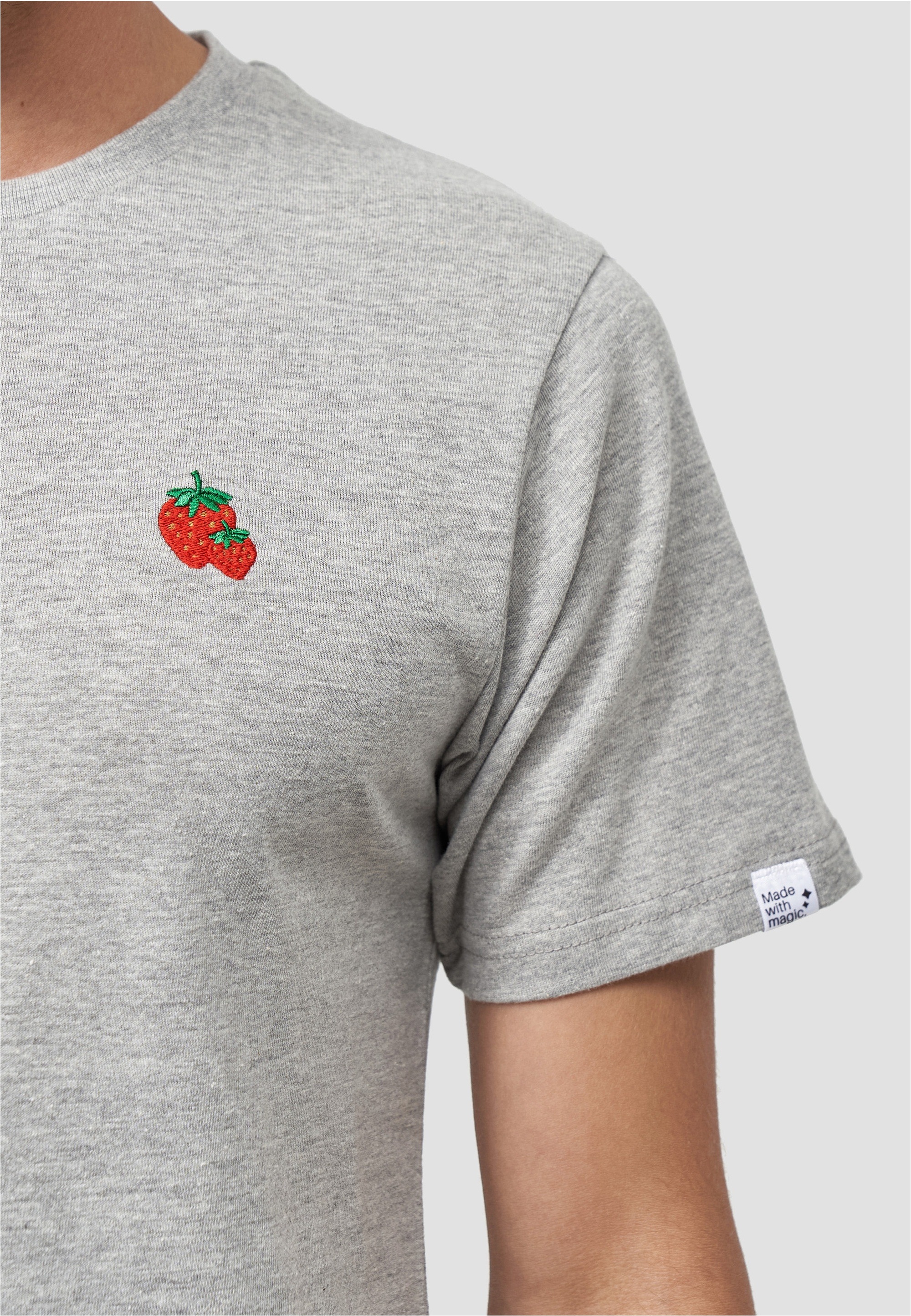 MIKON T-Shirt, im modischen Design