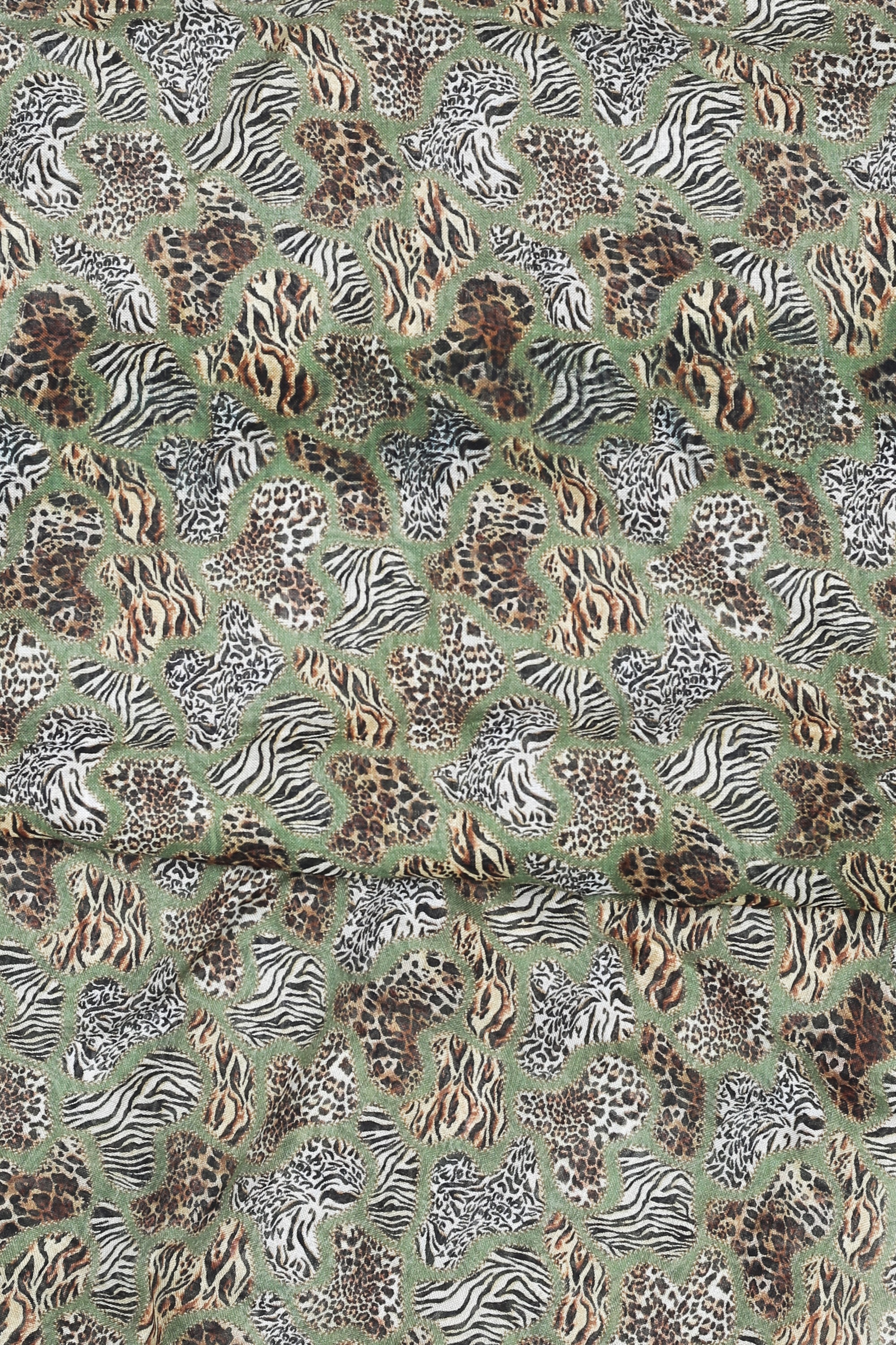 COLLEZIONE ALESSANDRO Modeschal »Wildegance«, mit Animal Druck, aus luxuriösem Modal