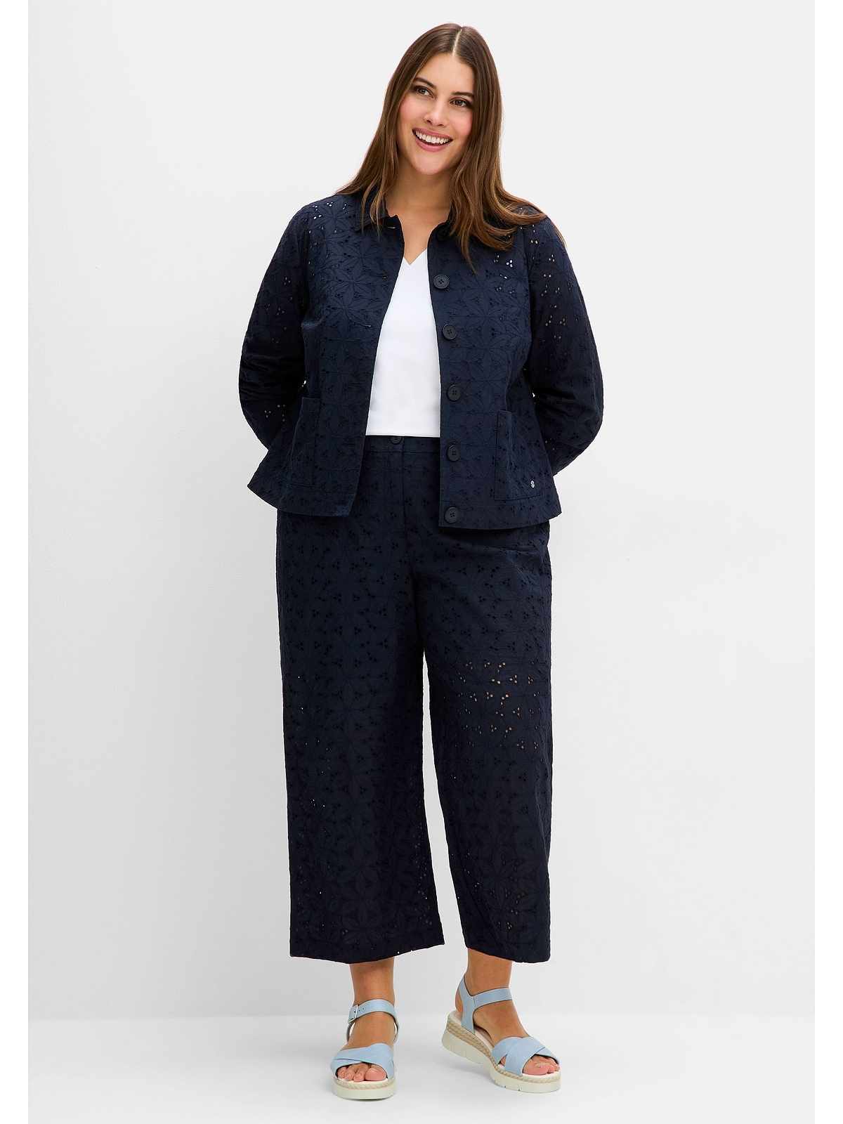 Sheego Culotte "Große Größen", aus Lochspitze, mit Teilgummibund günstig online kaufen