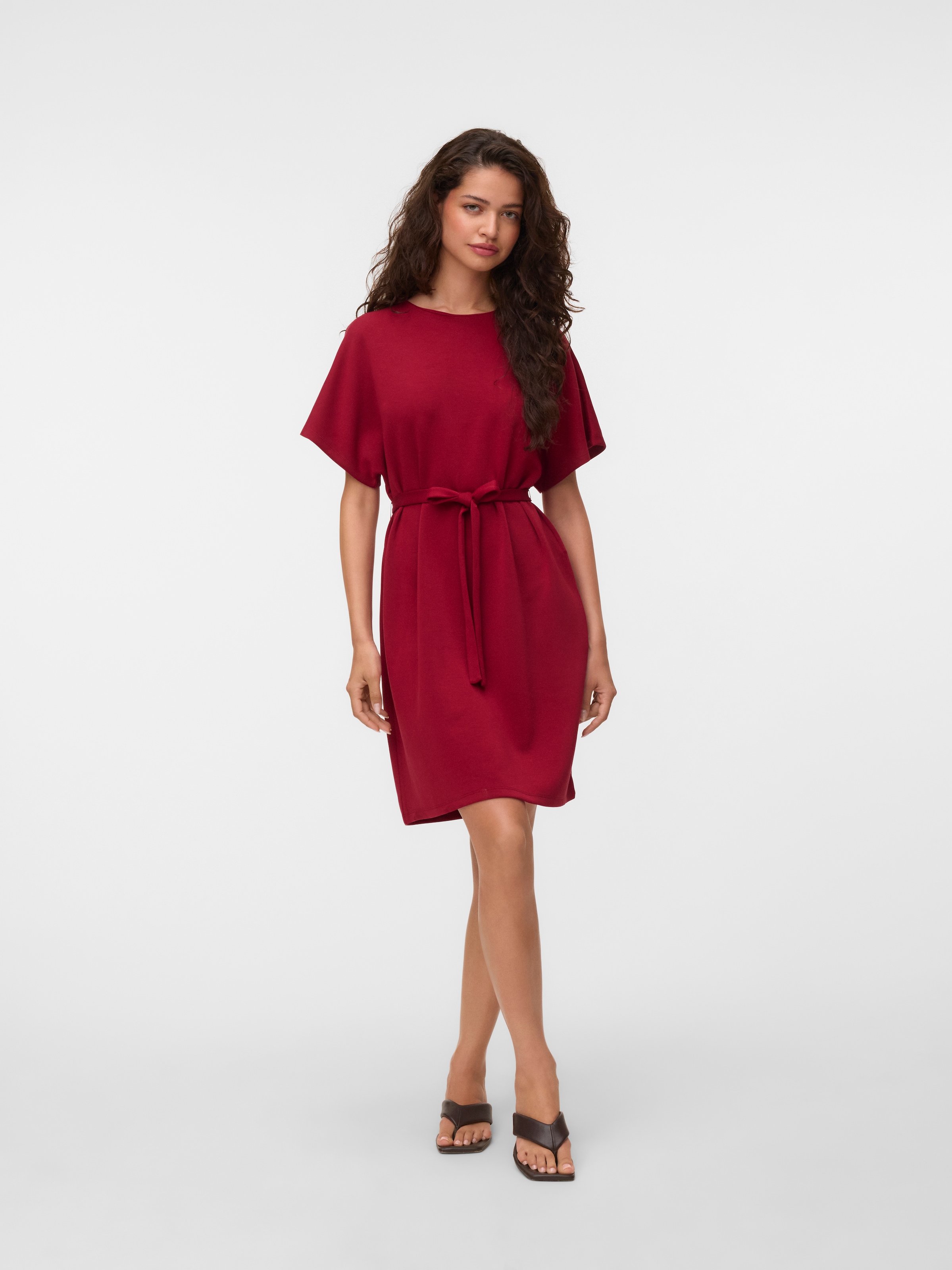 Vero Moda Minikleid »VMELLA 2/4 SHORT DRESS JRS« Viskosemischung, regular fit