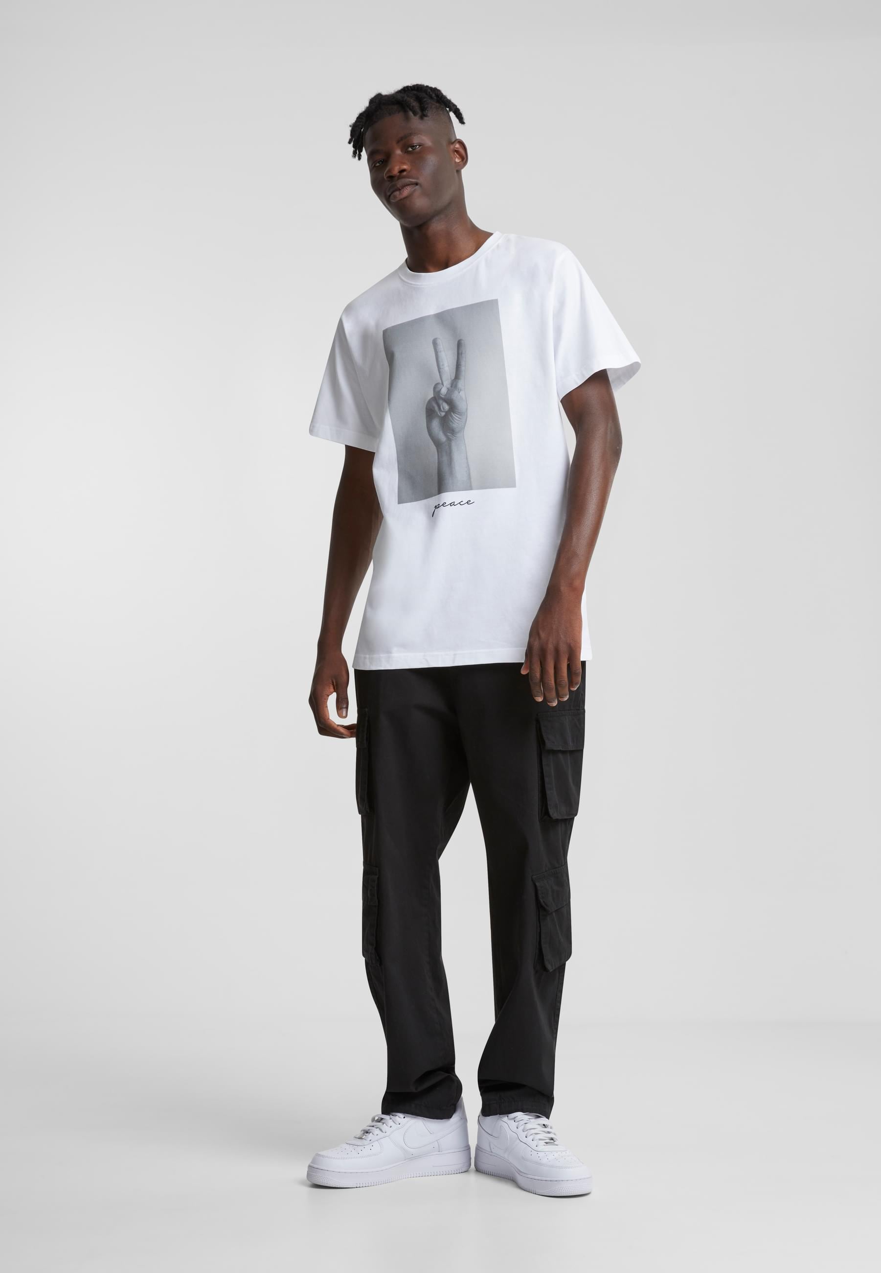 MisterTee T-Shirt »MisterTee Herren Peace Sign Tee«, (1 tlg.)