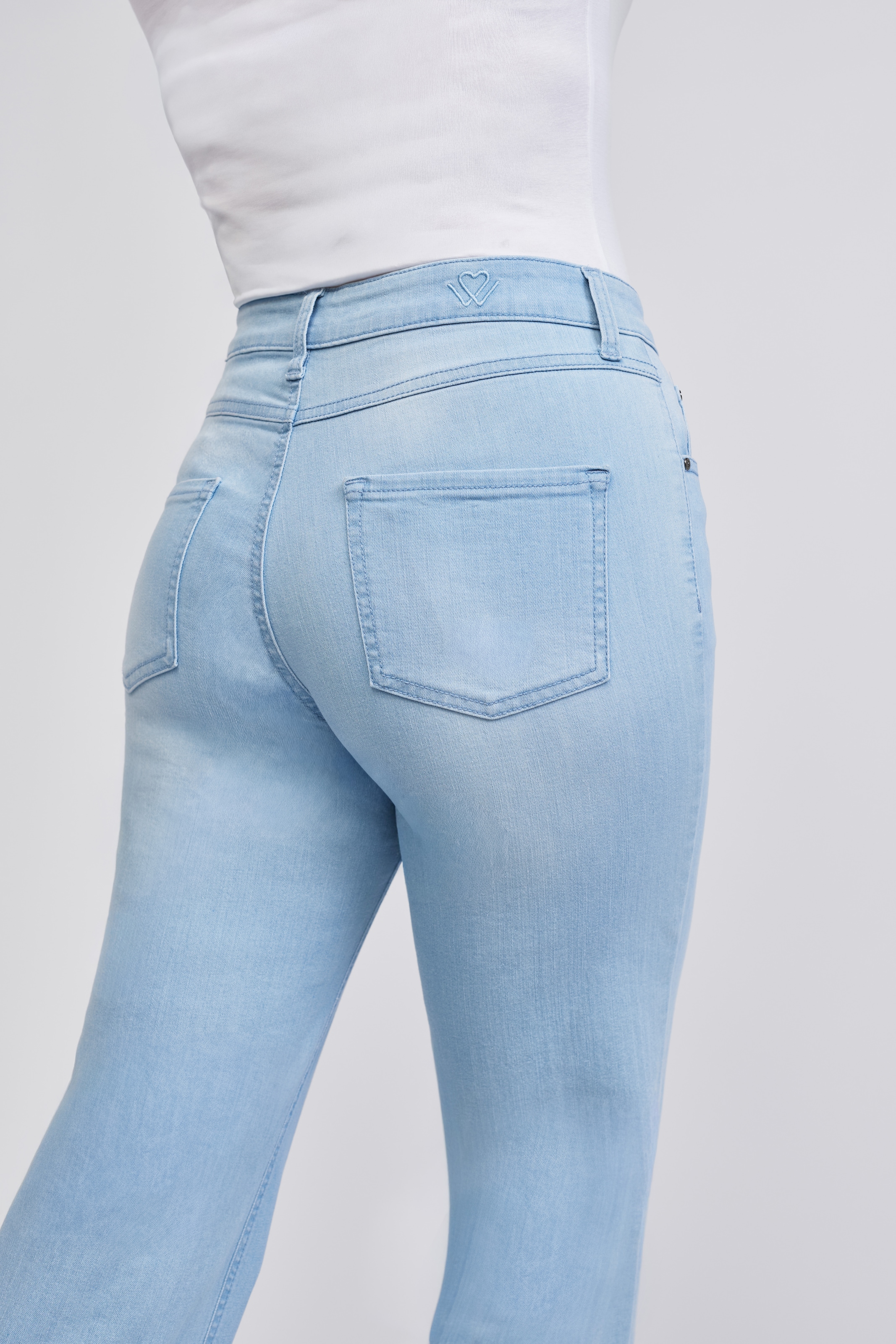 wonderjeans 5-Pocket-Jeans "Relaxed Straight" Cool, modern und vielseitig z günstig online kaufen
