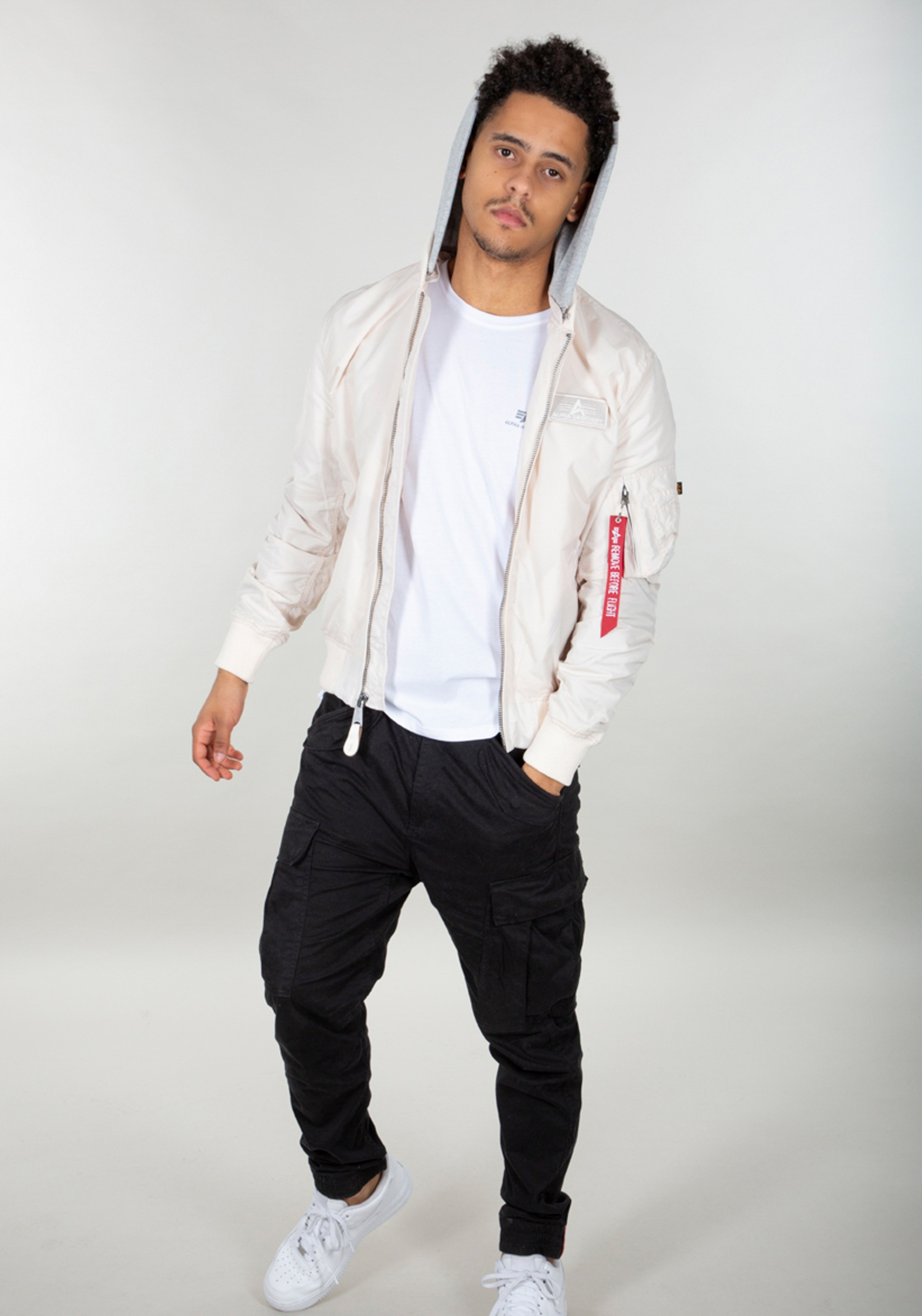 Alpha Industries Bomberjacke "MA-1 TT Hood Light" günstig online kaufen