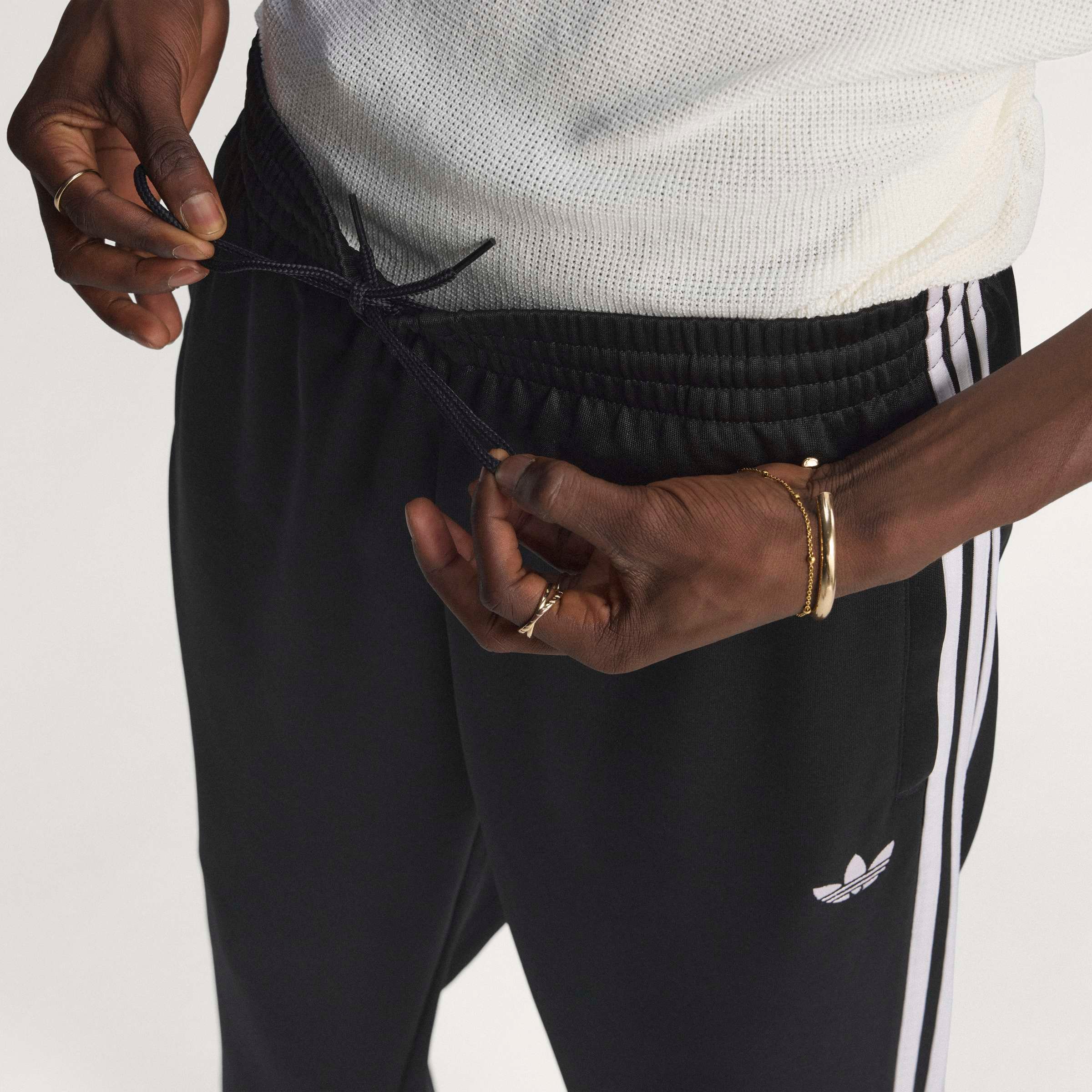 adidas Originals Sporthose »SST REG TP«