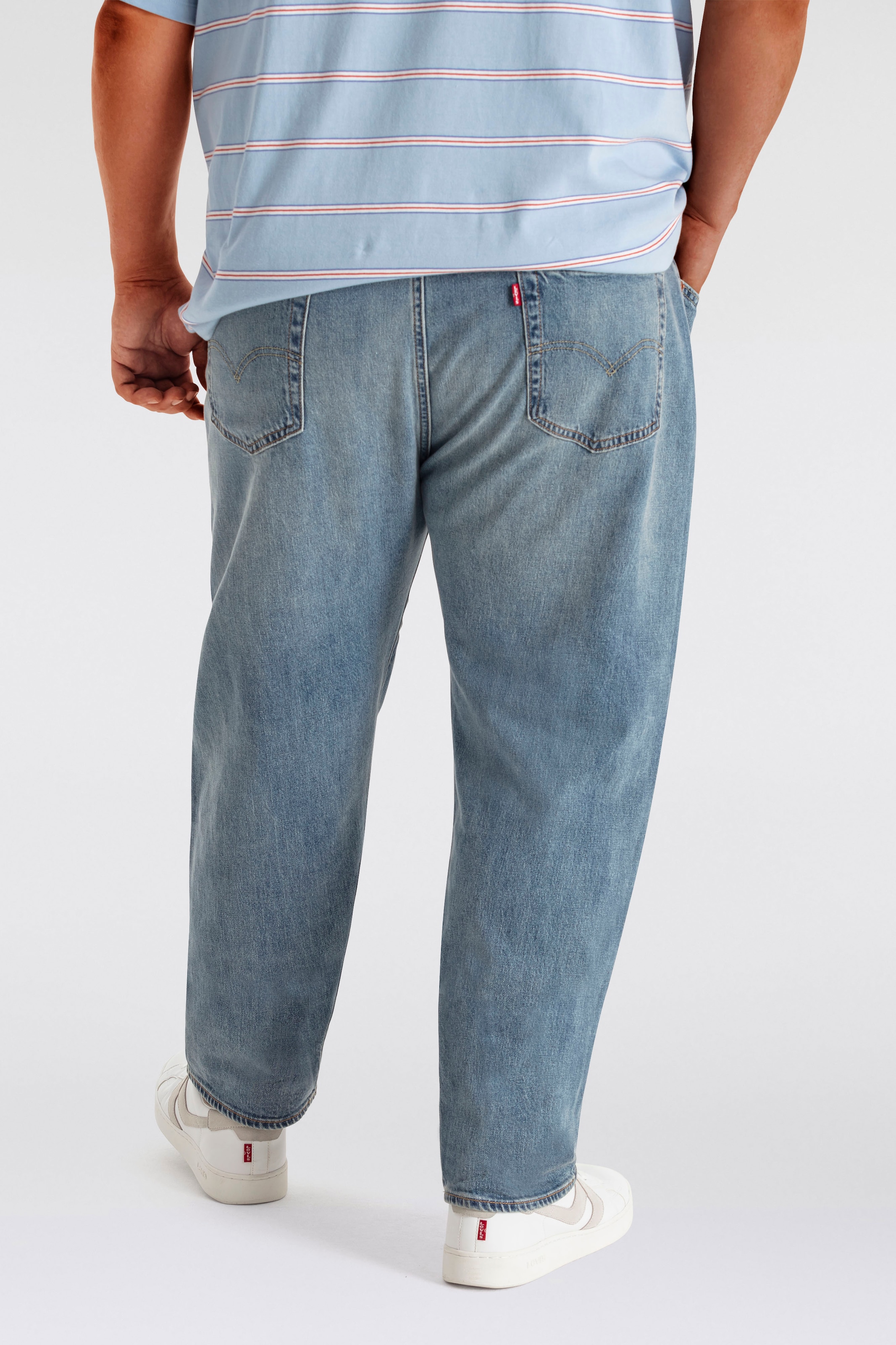 Levi's® Plus Tapered-fit-Jeans »502 TAPER B&T«, mit Stretch