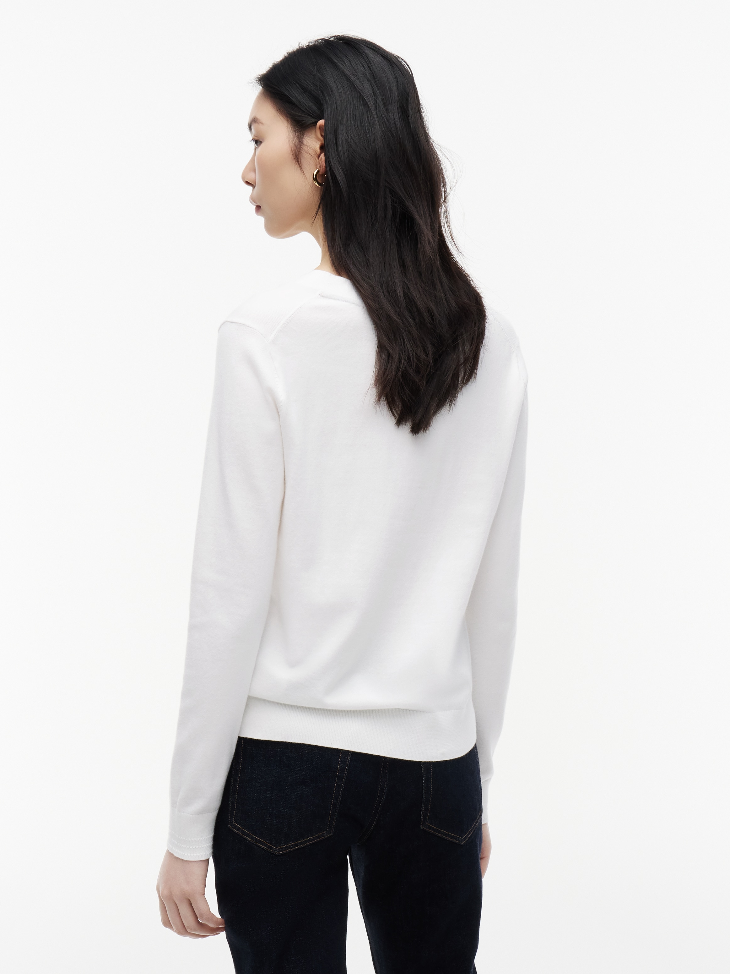 Tommy Hilfiger V-Ausschnitt-Pullover »CO JERSEY STITCH V-NK SWEATER« Kontrastfarbene Streifen im Ausschnitt und Logo Stickerei am Ärmel