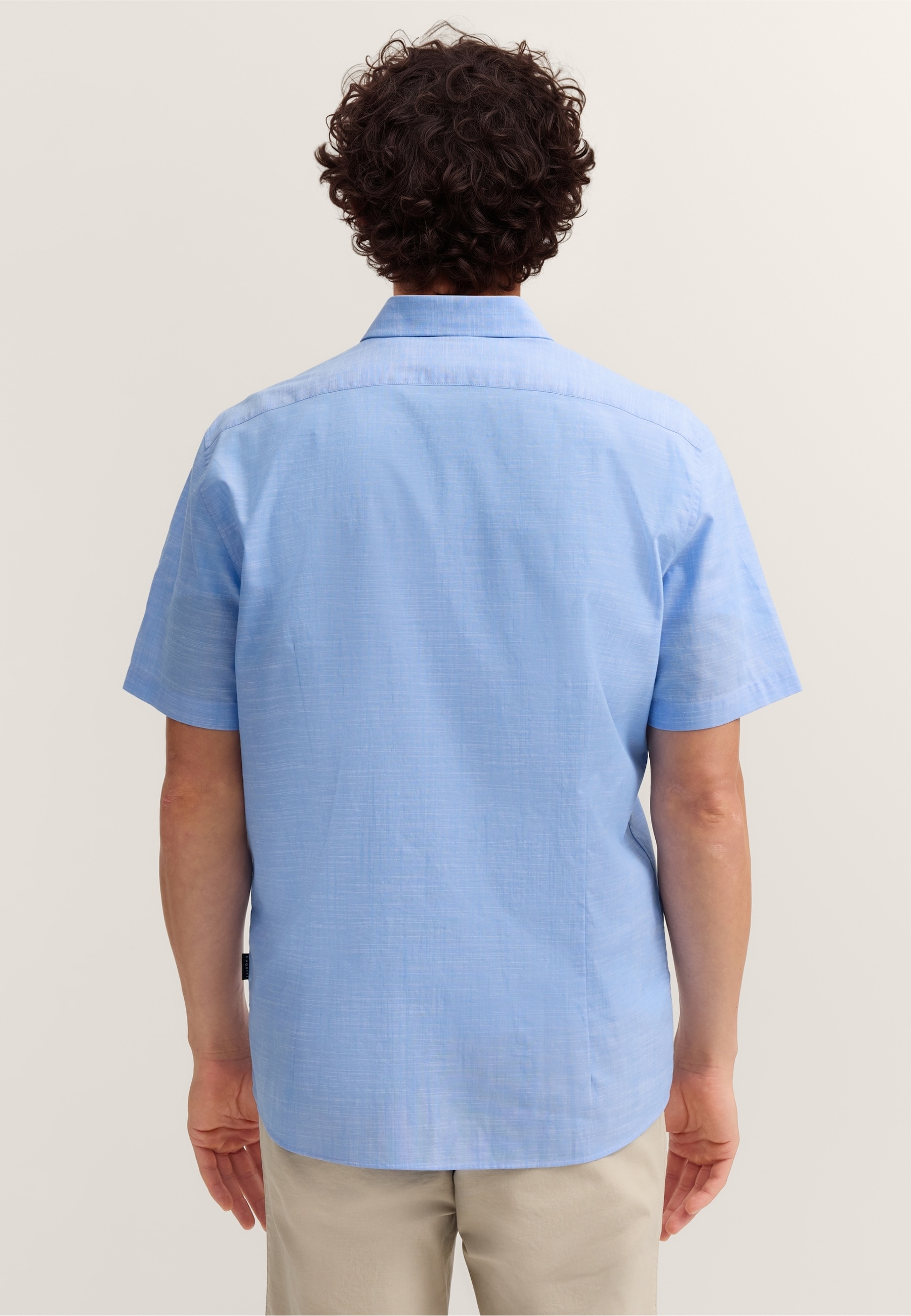 bugatti Kurzarmhemd Modern Fit mit Button-Down-Kragen