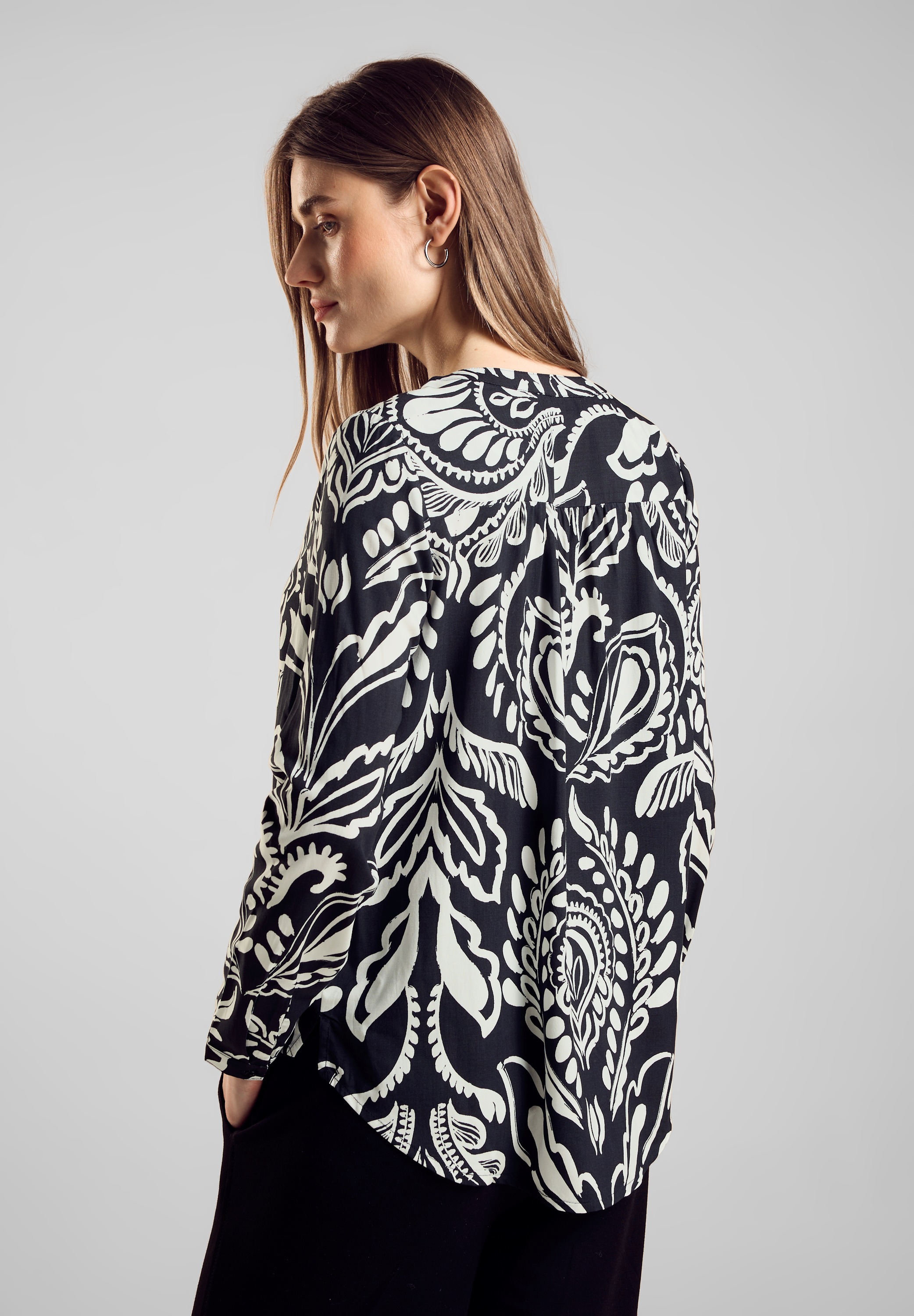 STREET ONE Shirtbluse, aus softer Viskose