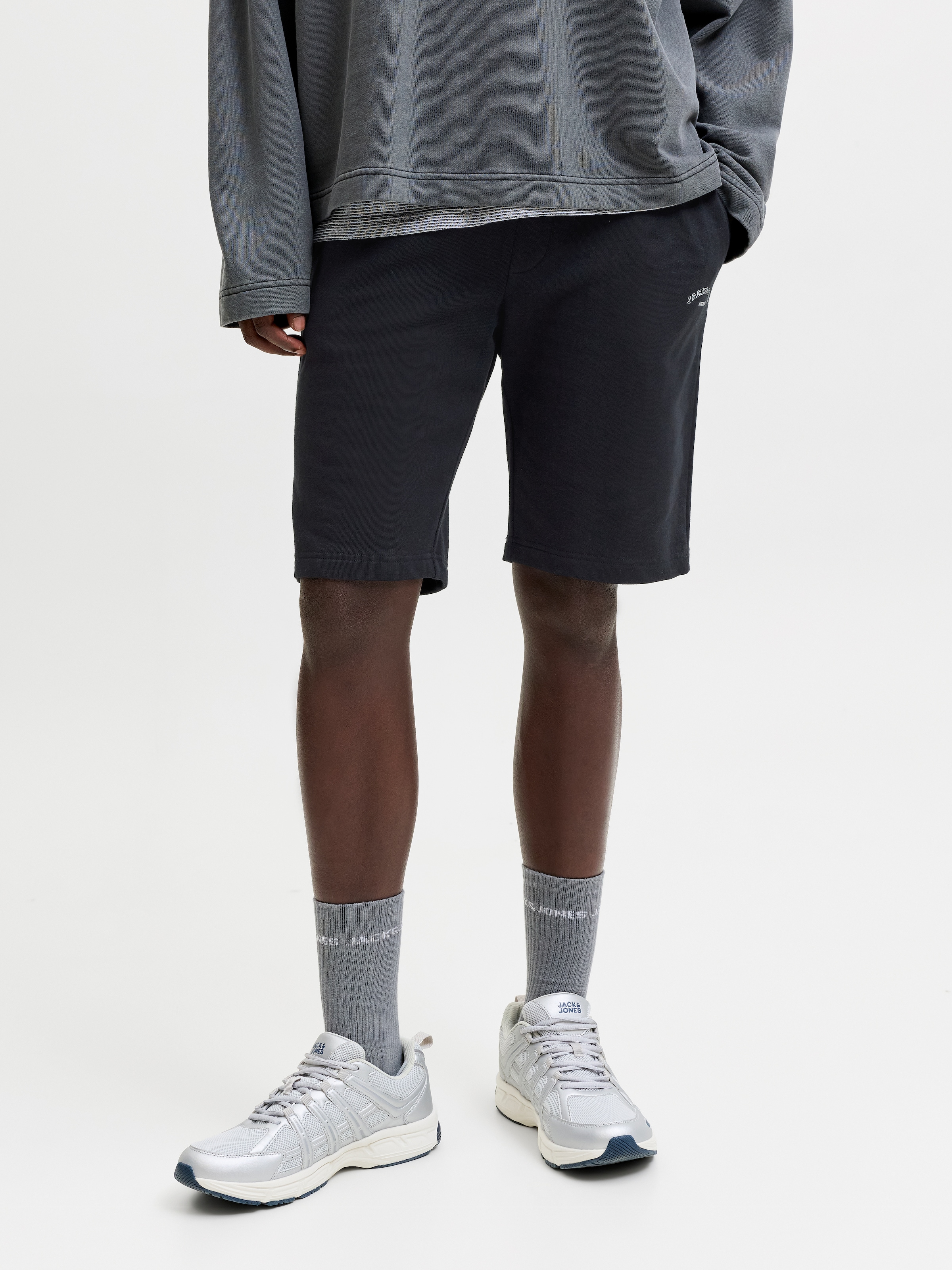 Jack & Jones Sweatshorts "JPSTGORDON COLLEGE SWEAT SHORTS MID" günstig online kaufen