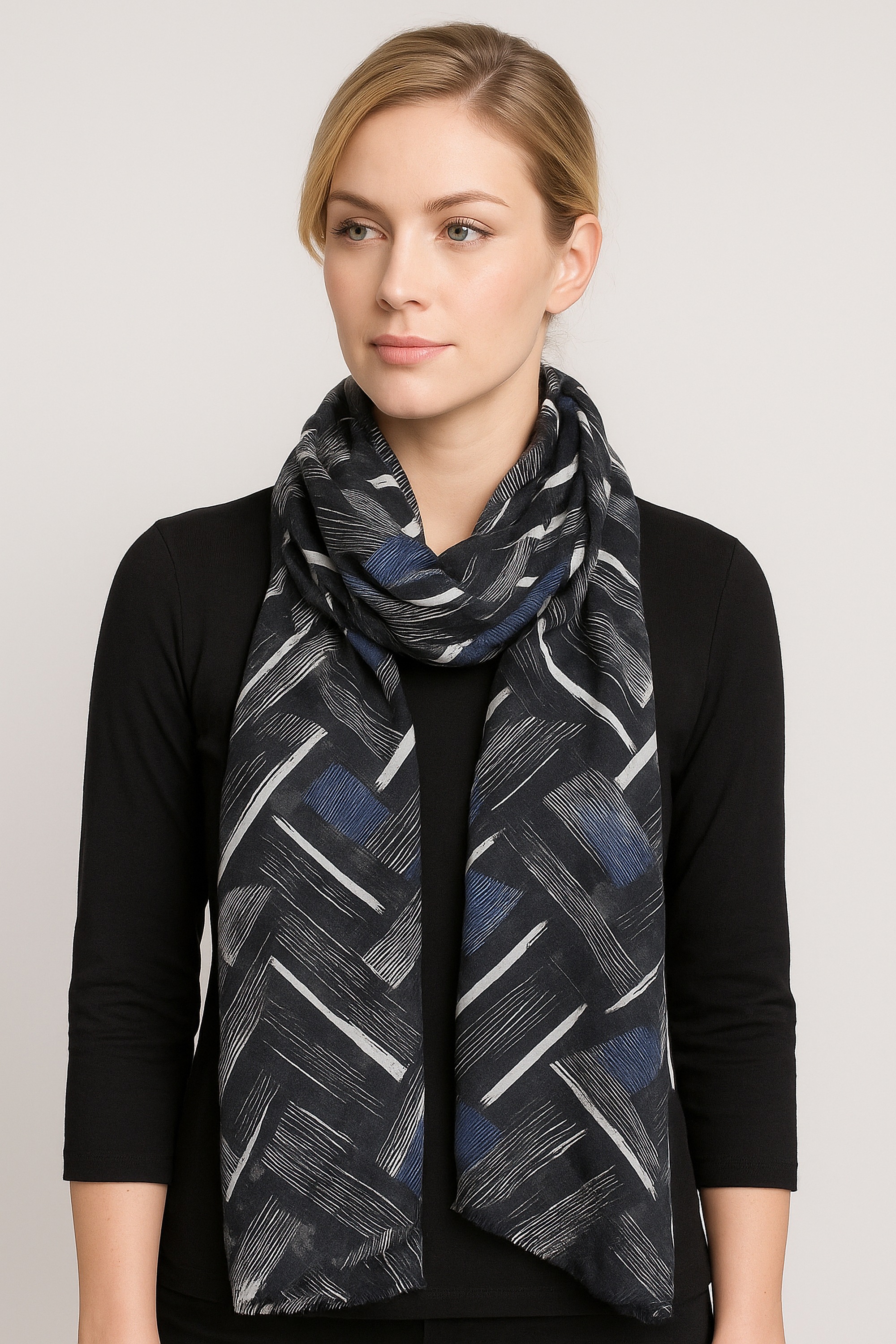 Thumbnail - COLLEZIONE ALESSANDRO Modeschal "Mitternacht" 1 Stk. mit dunkelblauem Zick-Zack-Muster