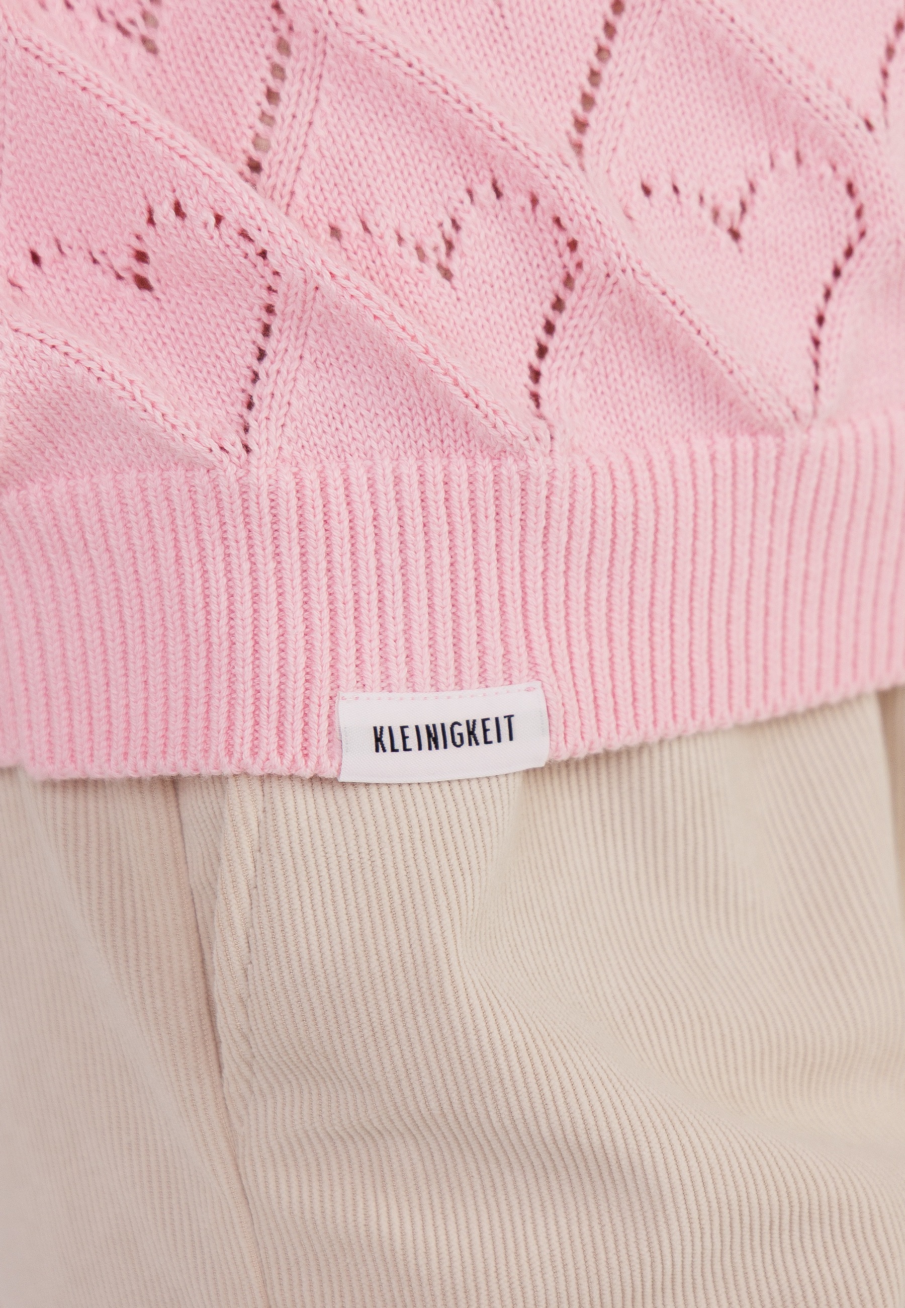 Kleinigkeit Sweater »Kleinigkeit Love is all around Crewneck«
