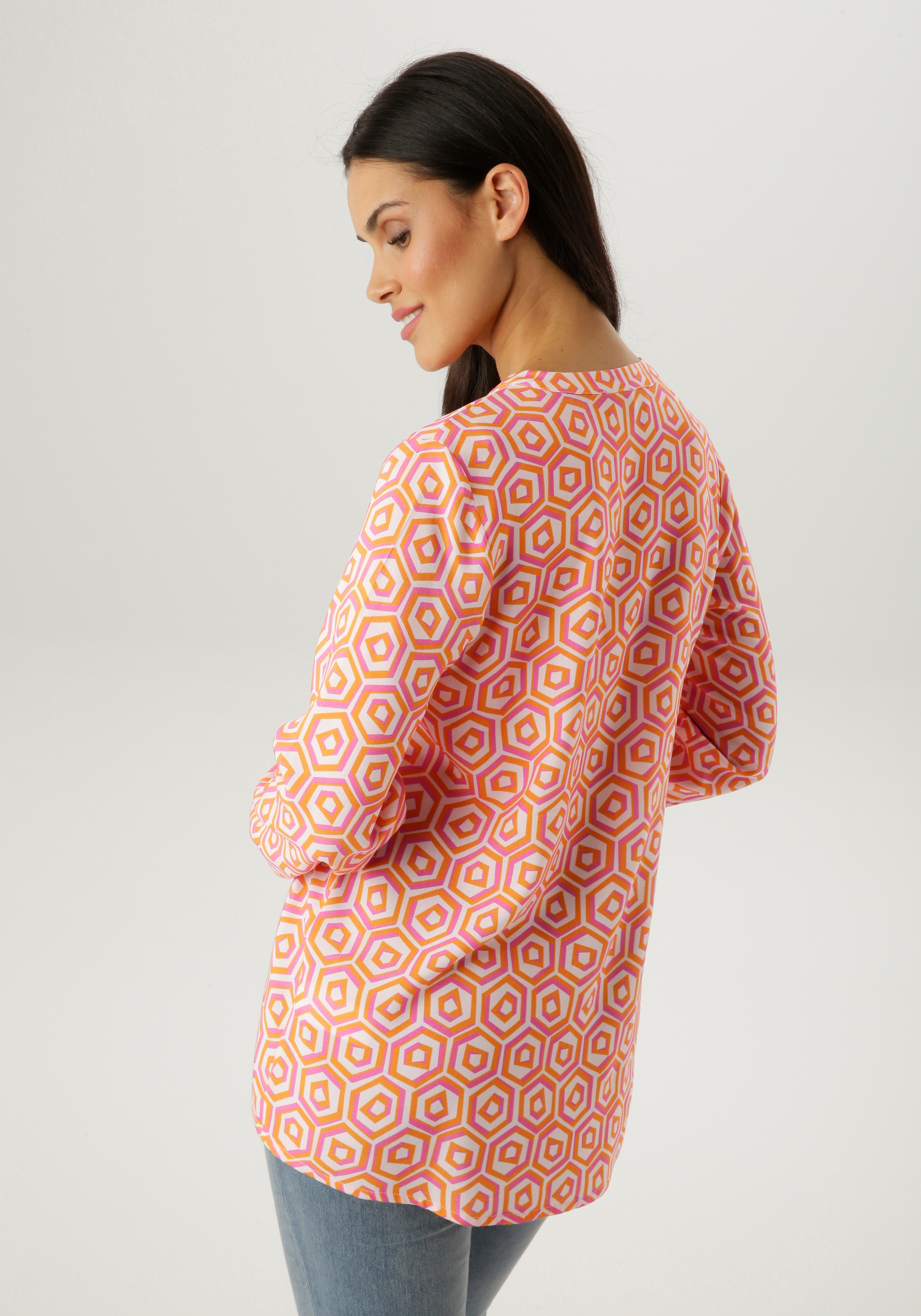 Aniston SELECTED Schlupfbluse mit angesagter geometrischer Wabenmusterung - günstig online kaufen