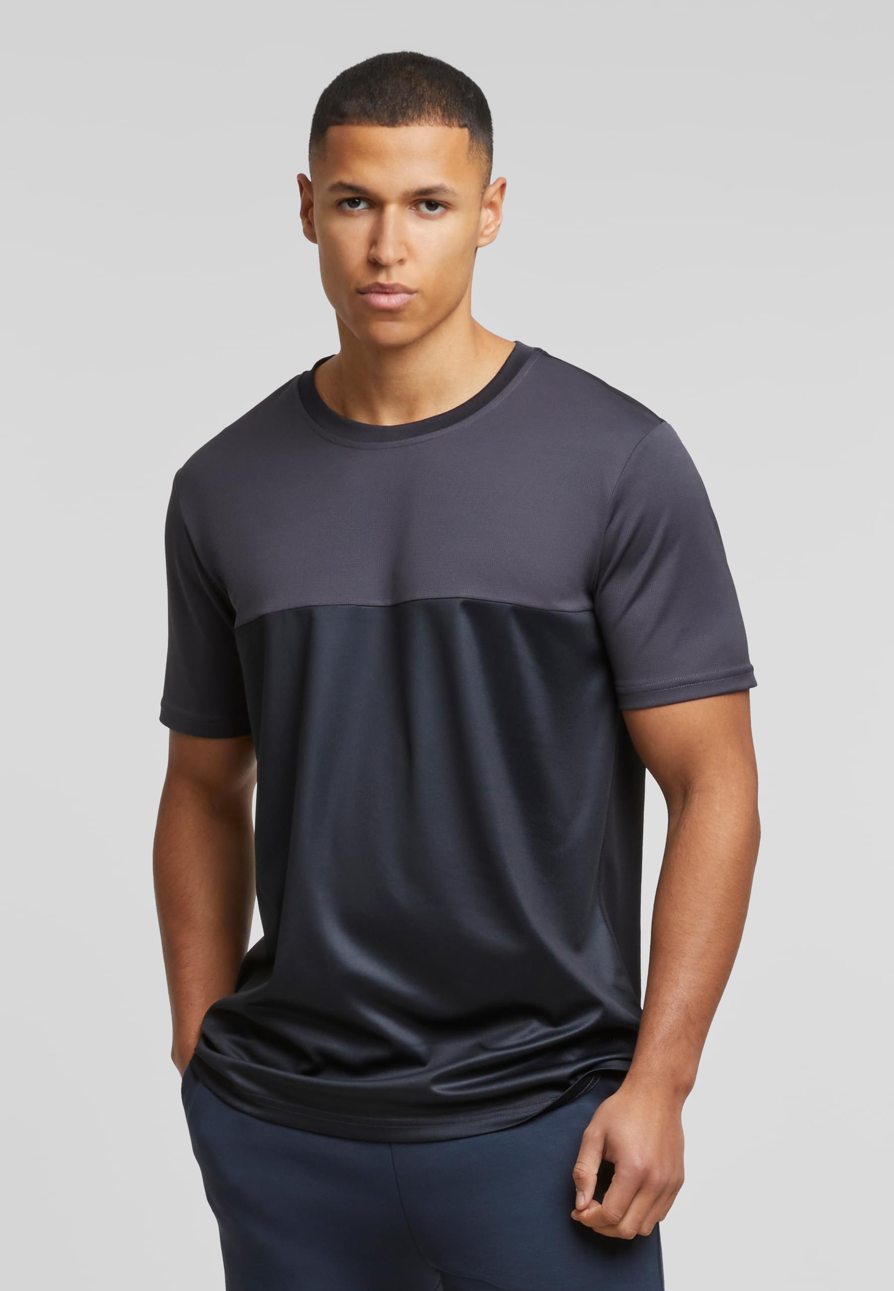 Thumbnail - MisterTee T-Shirt "MisterTee Basic T-Shirt", (1 tlg.)