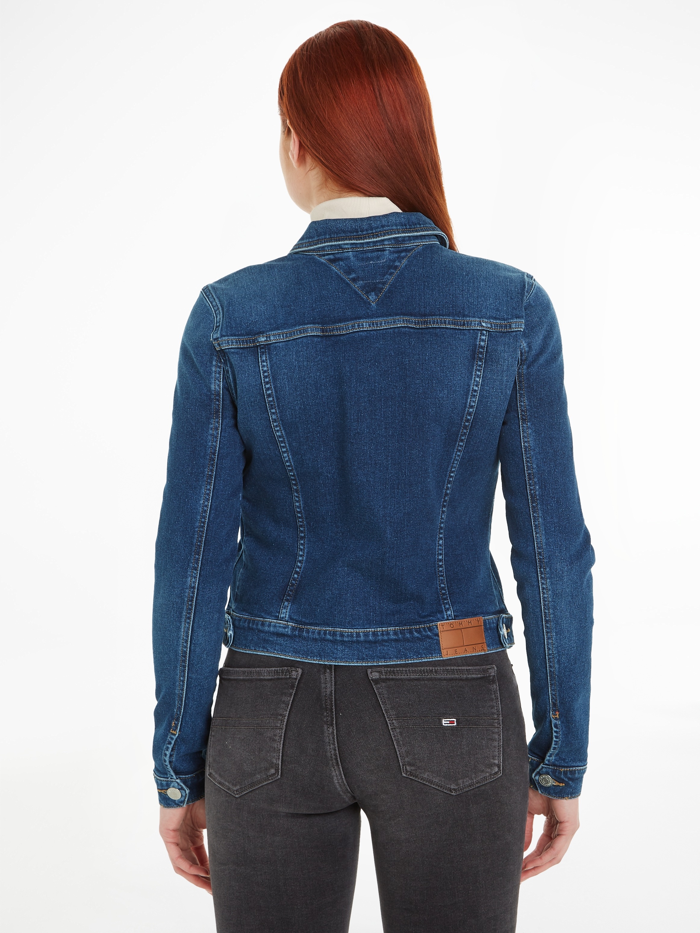 Tommy Jeans Jeansjacke "VIVIANNE SKN JACKET AH5150", mit Logostickerei günstig online kaufen