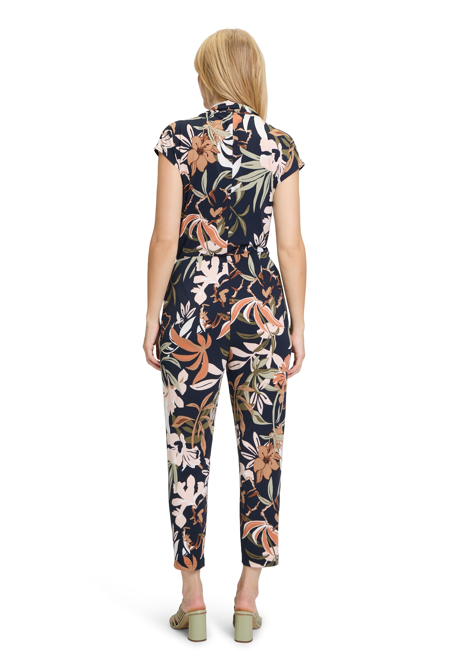 Betty Barclay Overall »Betty Barclay Jumpsuit mit Eingrifftaschen«, (1 tlg.), Form