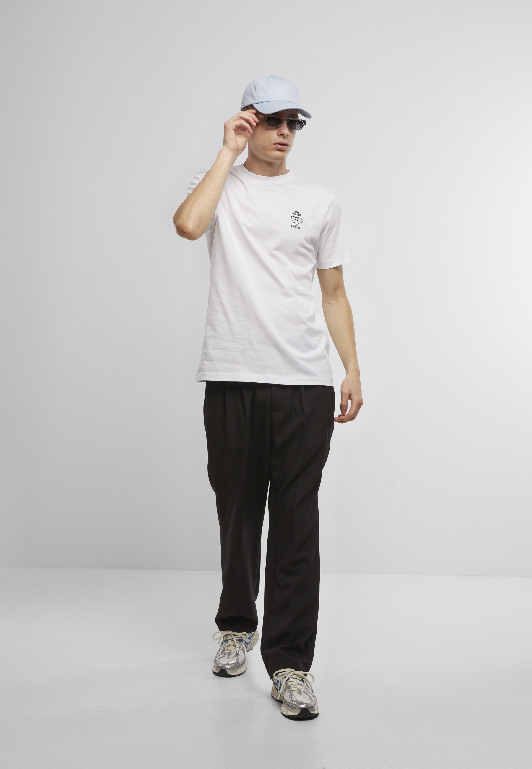 MisterTee T-Shirt »MisterTee Herren More Espresso Less Depresso Tee EMB« 1 Stk.