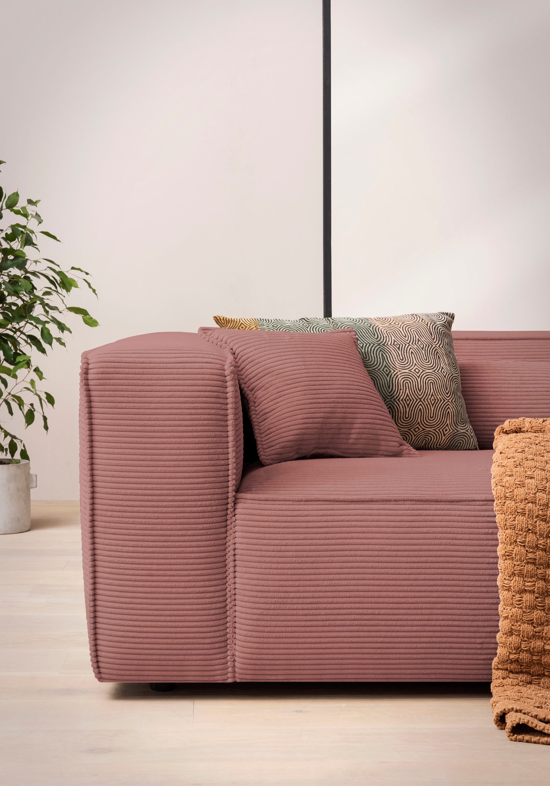 LeGer Home by Lena Gercke Ecksofa »PIARA XXL, Big-Sofa in Cord oder Leinenoptik, L-Form, mit Kedernaht«, wahlweise Ottomane rechts/links, schwarze Füße, extra tiefe Sitzfläche