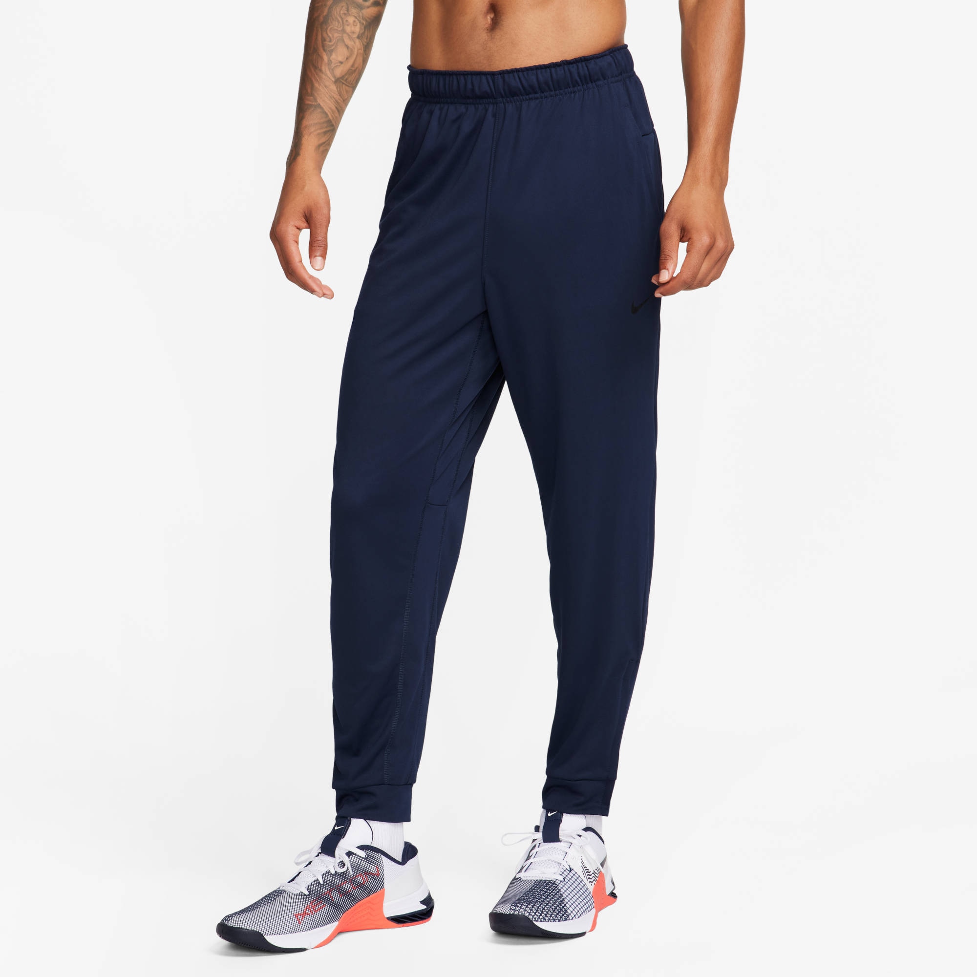 Nike Trainingshose »DRI-FIT TOTALITY MEN'S TAPERED FITNESS PANTS«