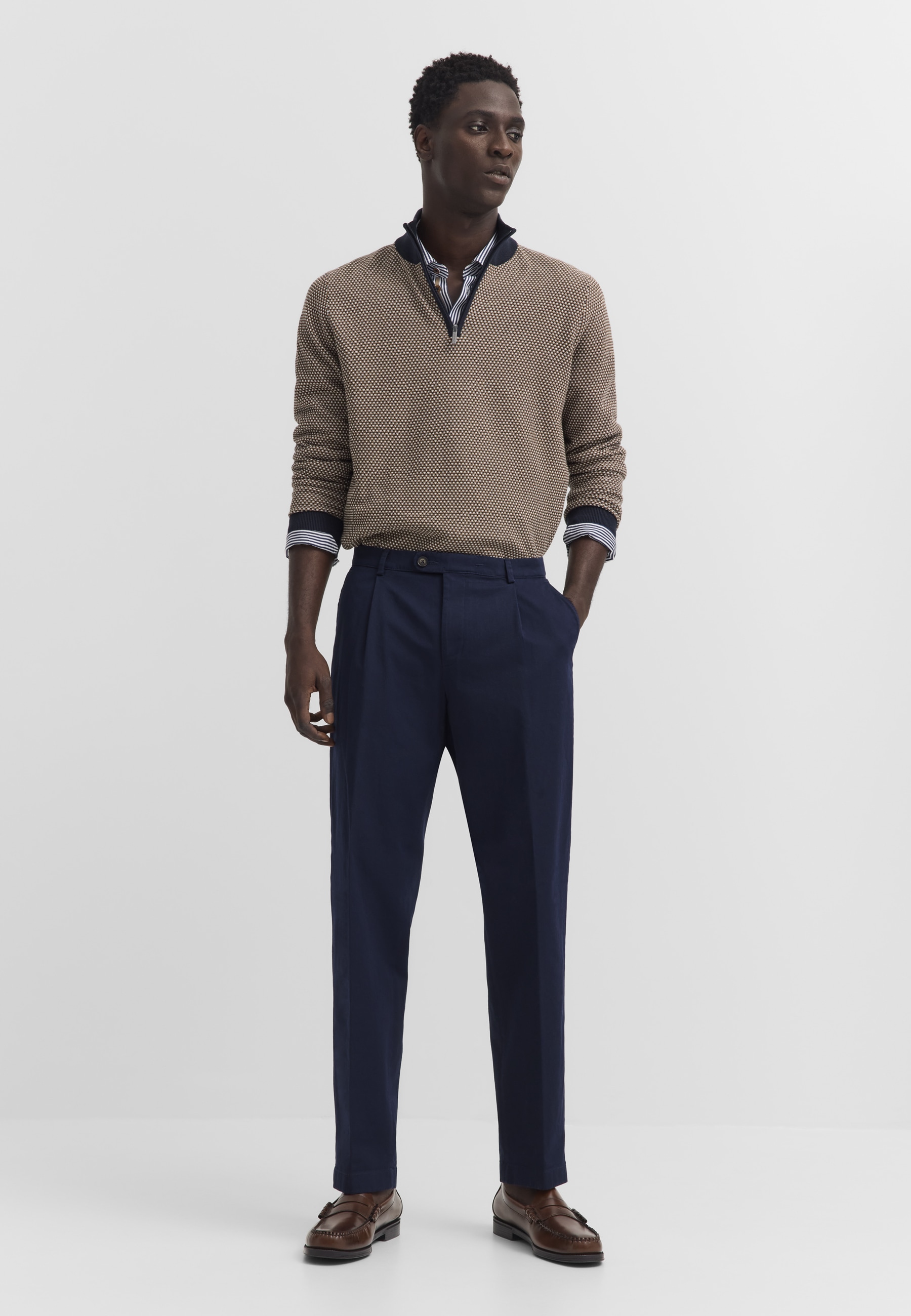 bugatti Bundfaltenhose »Tapered Fit«  aus Baumwoll-Stretch