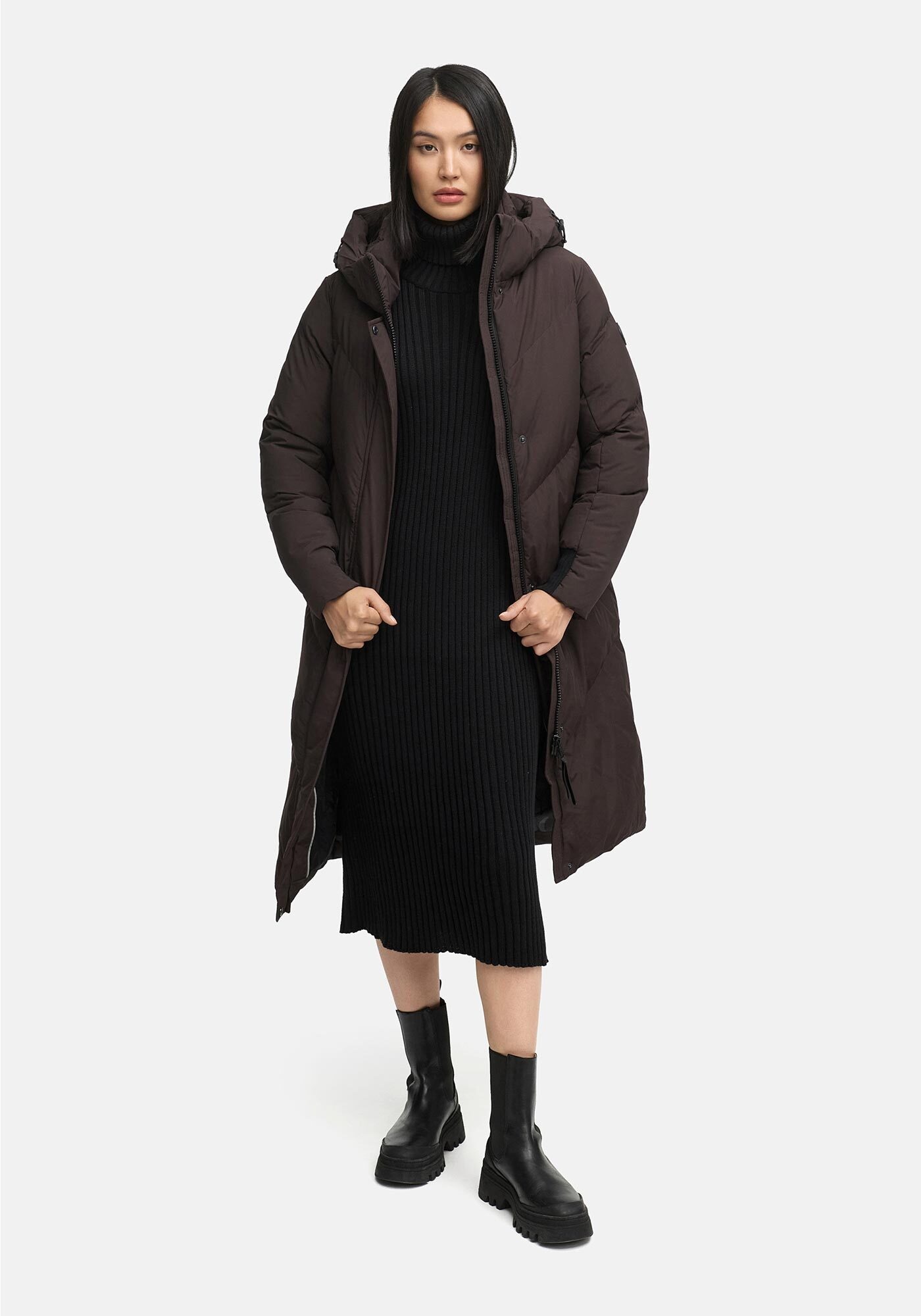 Marikoo Winterjacke »Teonaa« Figurbetonte Passform mit moderner Steppung