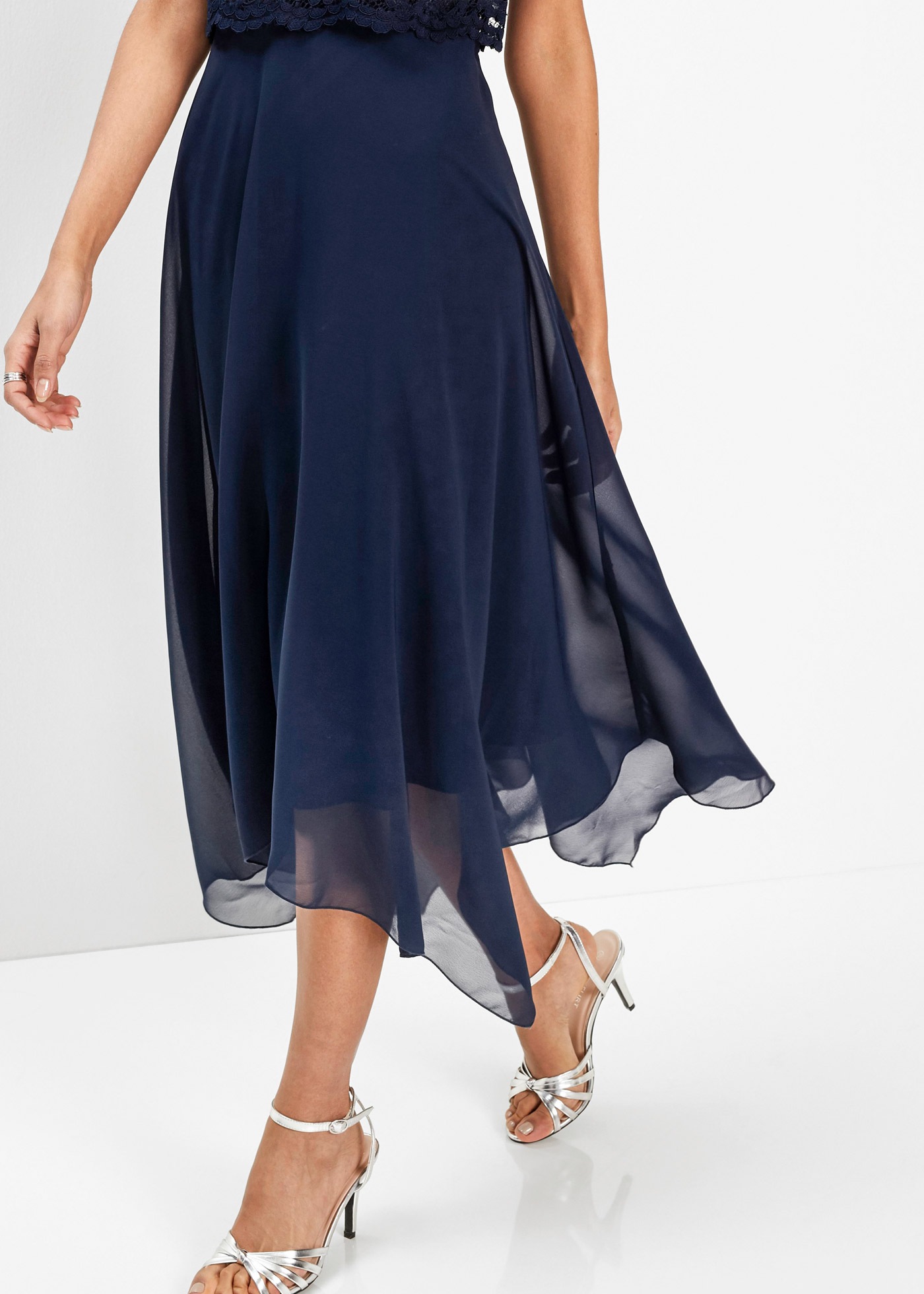 Thumbnail - bonprix Midikleid "Midikleid aus feinem Chiffon mit Spitze" Midikleid aus feinem Chiffon mit Spitze