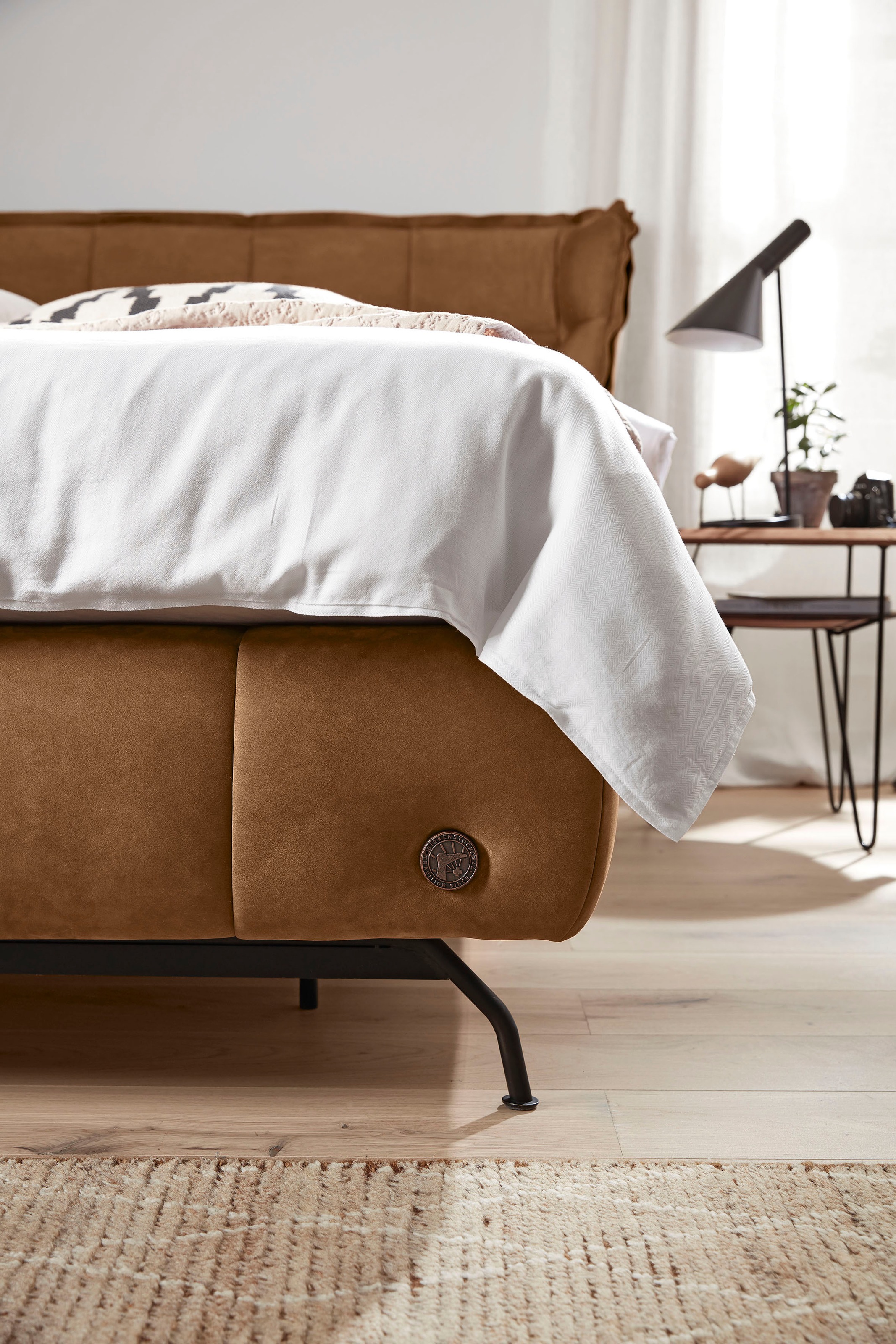 Birkenstock Boxspringbett »Basel Luxury«, luxuriöses Kopfteil mit offener Naht