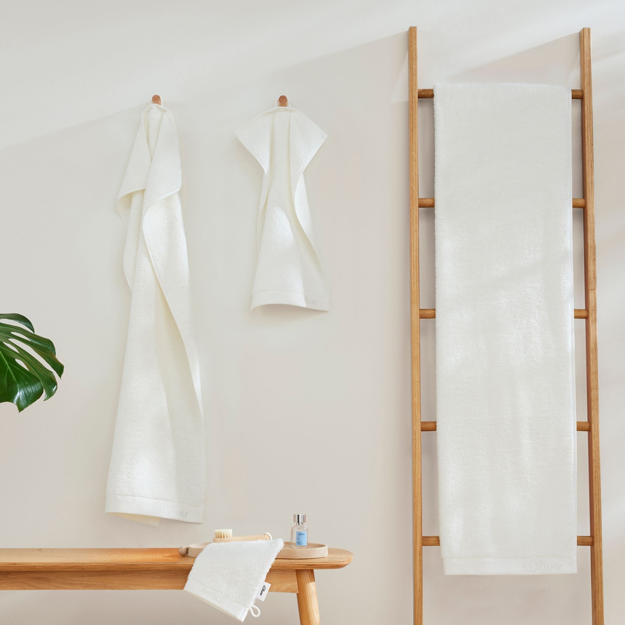 s.Oliver Duschtuch »s.Oliver, Premium Qualität, 600 gr/m², auch als Sets erhältlich« große Farbauswahl, auch als Handtuch, Waschhandschuh, Gästetuch