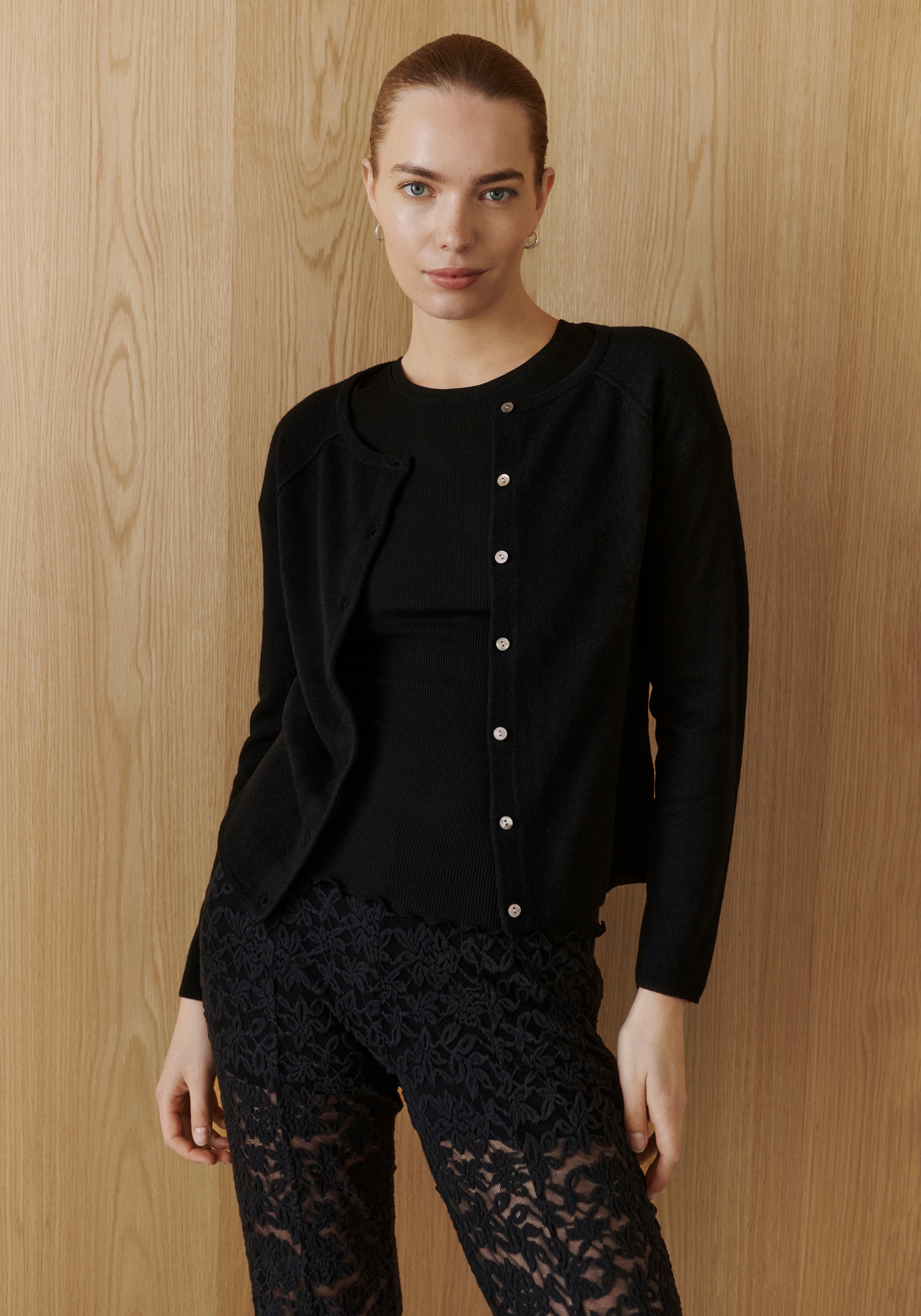 rosemunde Strickjacke "LAICA" Knöpfe als Verschluss, Rundhalsausschnitt, Sc günstig online kaufen