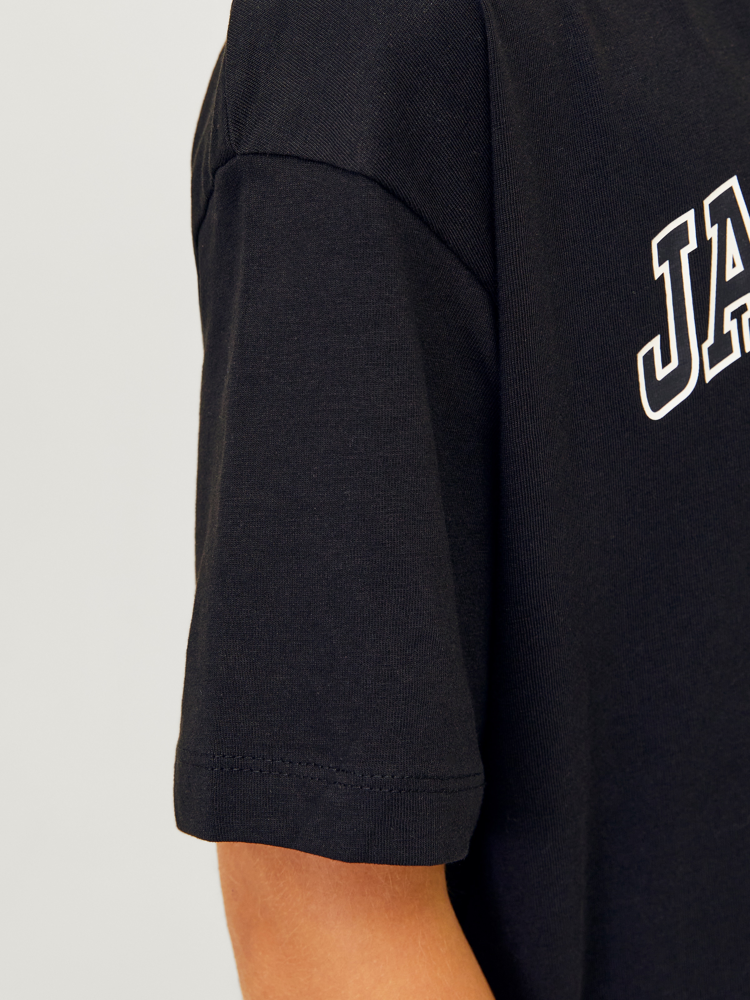 Jack & Jones Junior Rundhalsshirt »JJECALEB VARSITY TEE SS O-NECK NOOS JNR«