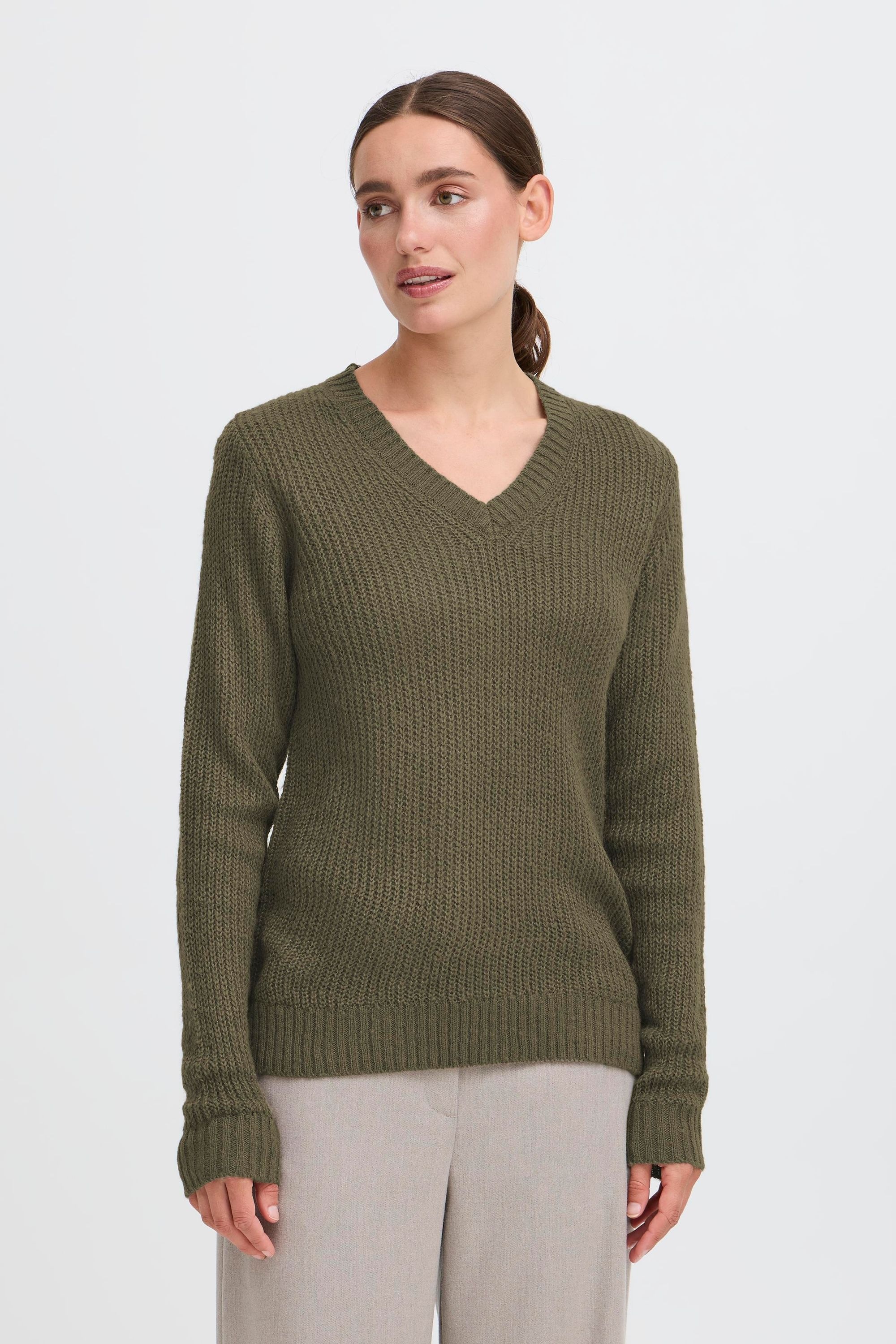 V-Ausschnitt-Pullover OXMO "V-Ausschnitt-Pullover OXFSINVI PU 1", Damen, Gr. XL, grün (smokey olive melange), Obermaterial: 100% Polyacryl PAN., Pullover 2