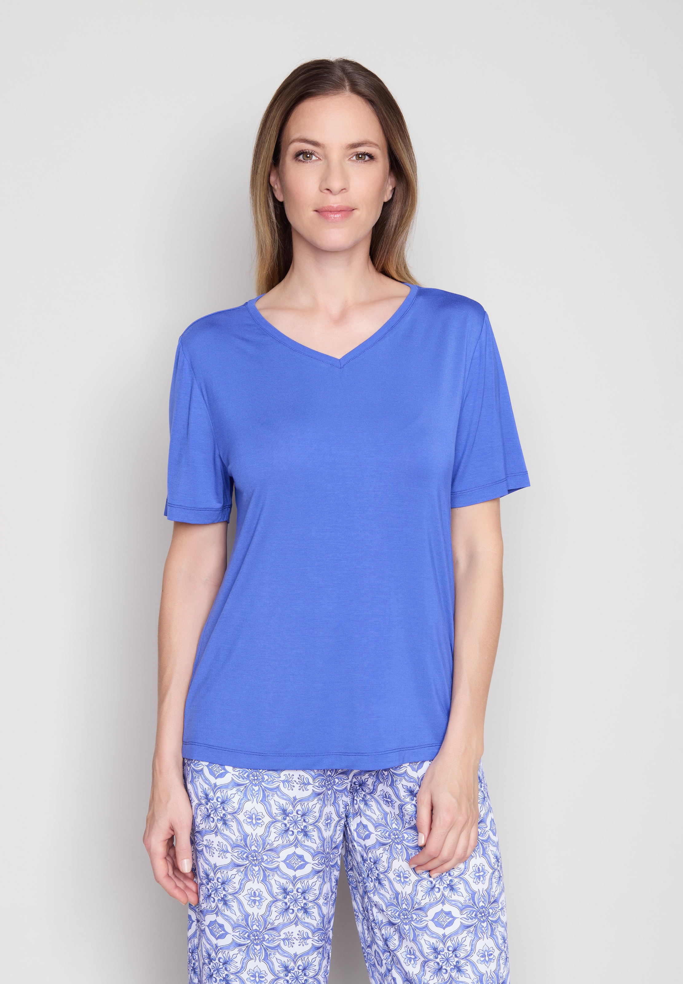JOOP Pyjamaoberteil mit V-Ausscshnitt und kurzem Arm günstig online kaufen