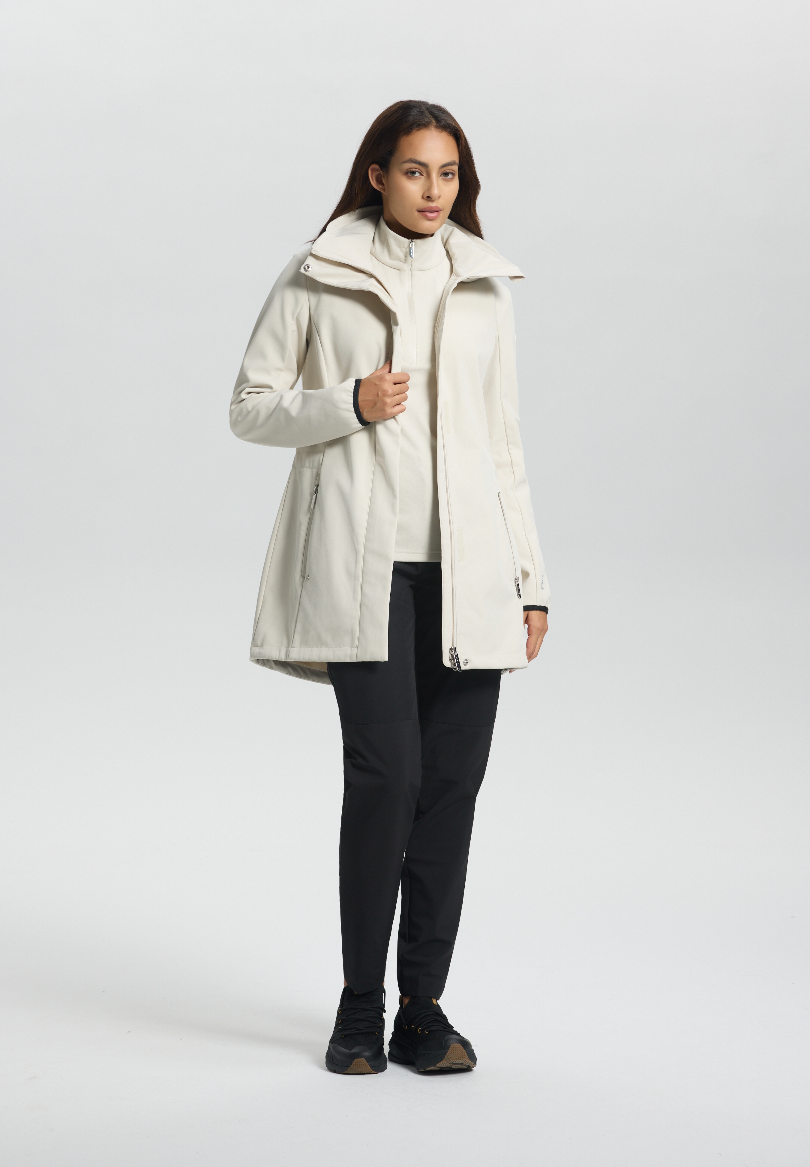 Luhta Softshelljacke "ILONIEMI" atmungsaktiv, wasserabweisend, winddicht, mit Atmungsaktivität 3000