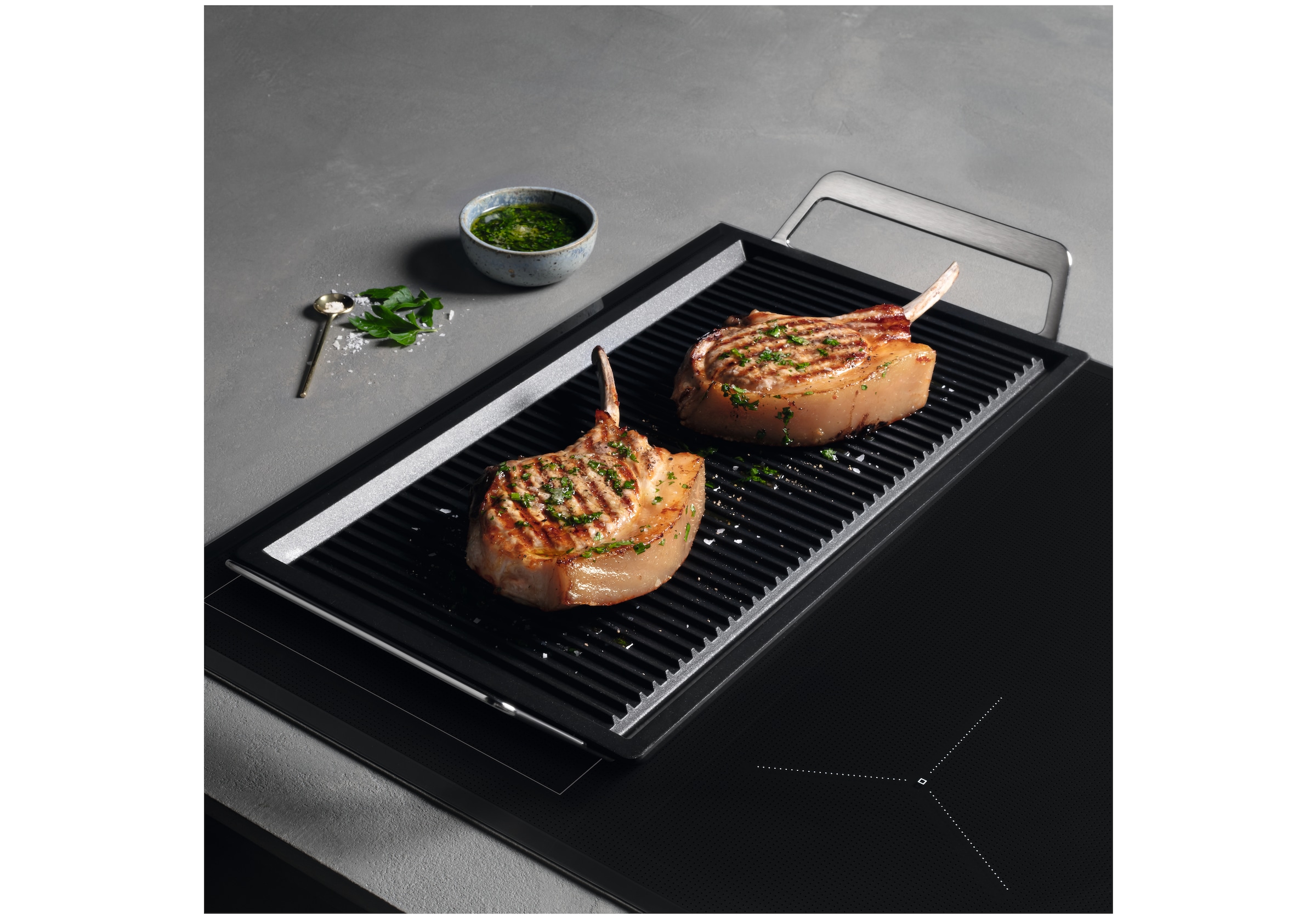 AEG Grillplattenaufsatz »Infinite Plancha-Grill A9HL33«, Verwandle dein Kochfeld in einen Grill