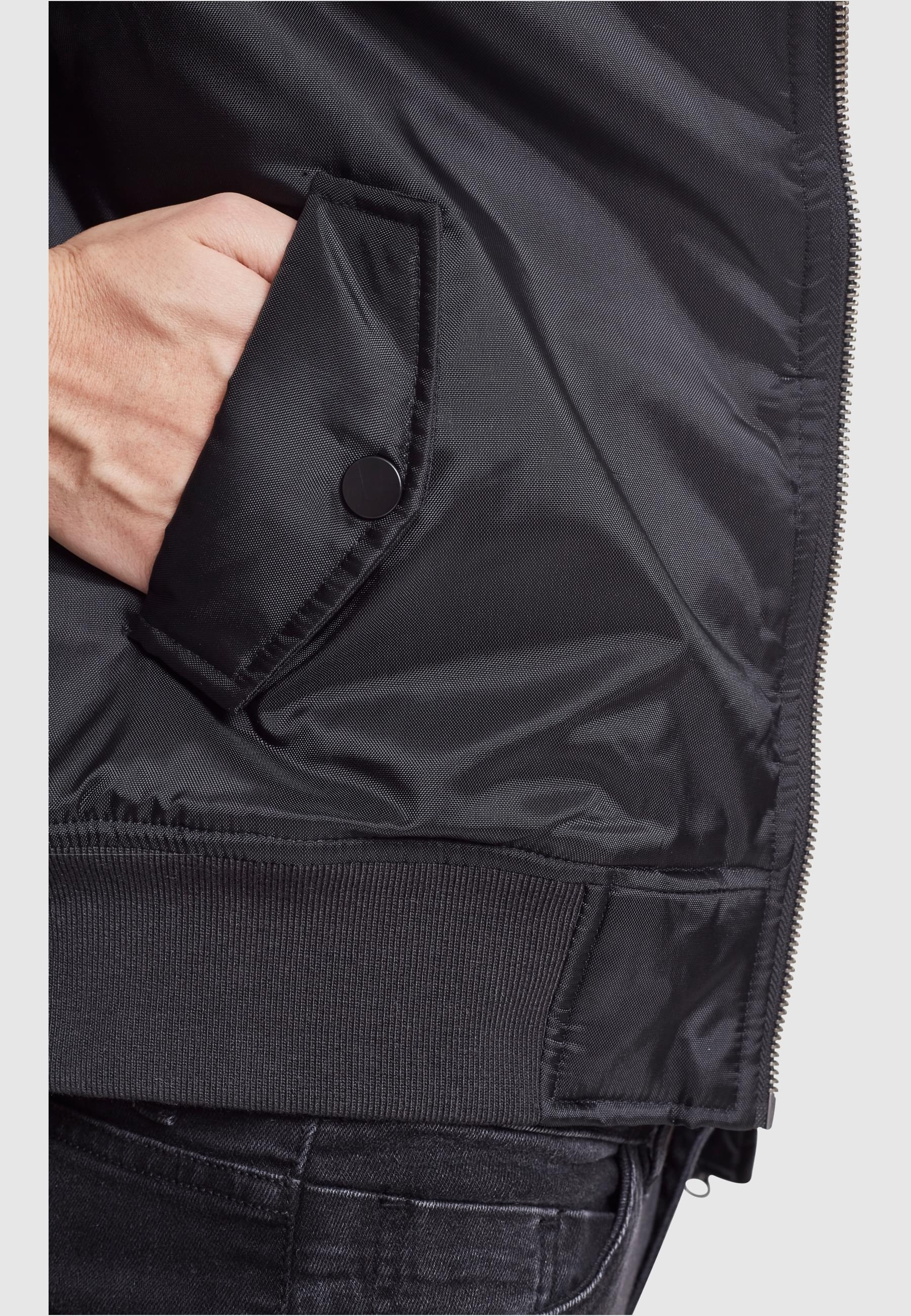 URBAN CLASSICS Allwetterjacke »Urban Classics Damen Ladies Basic Bomber Jacket«, (1 St.), ohne Kapuze