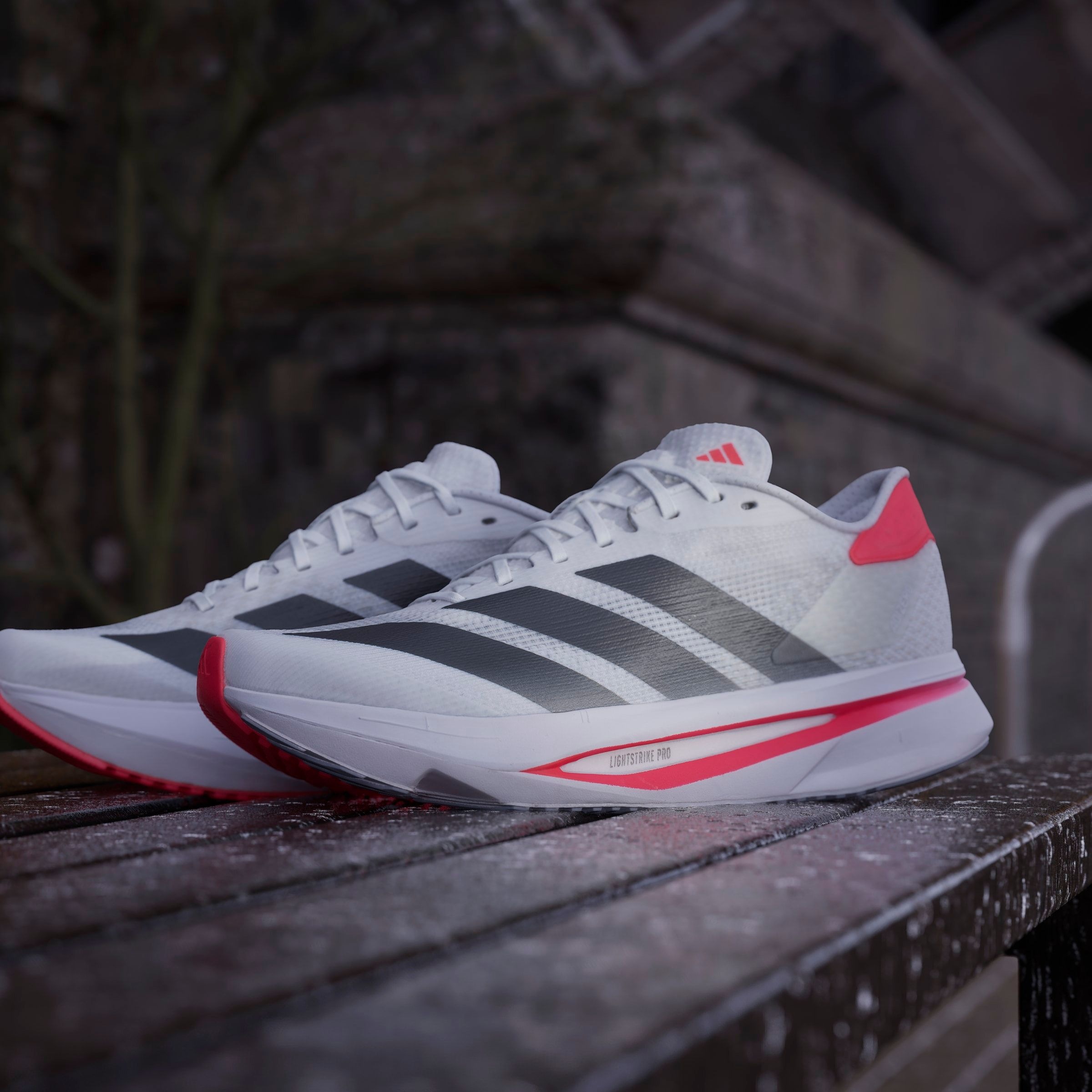 adidas Performance Laufschuh »ADIZERO SL2«, mit Lightstrike-Sohle