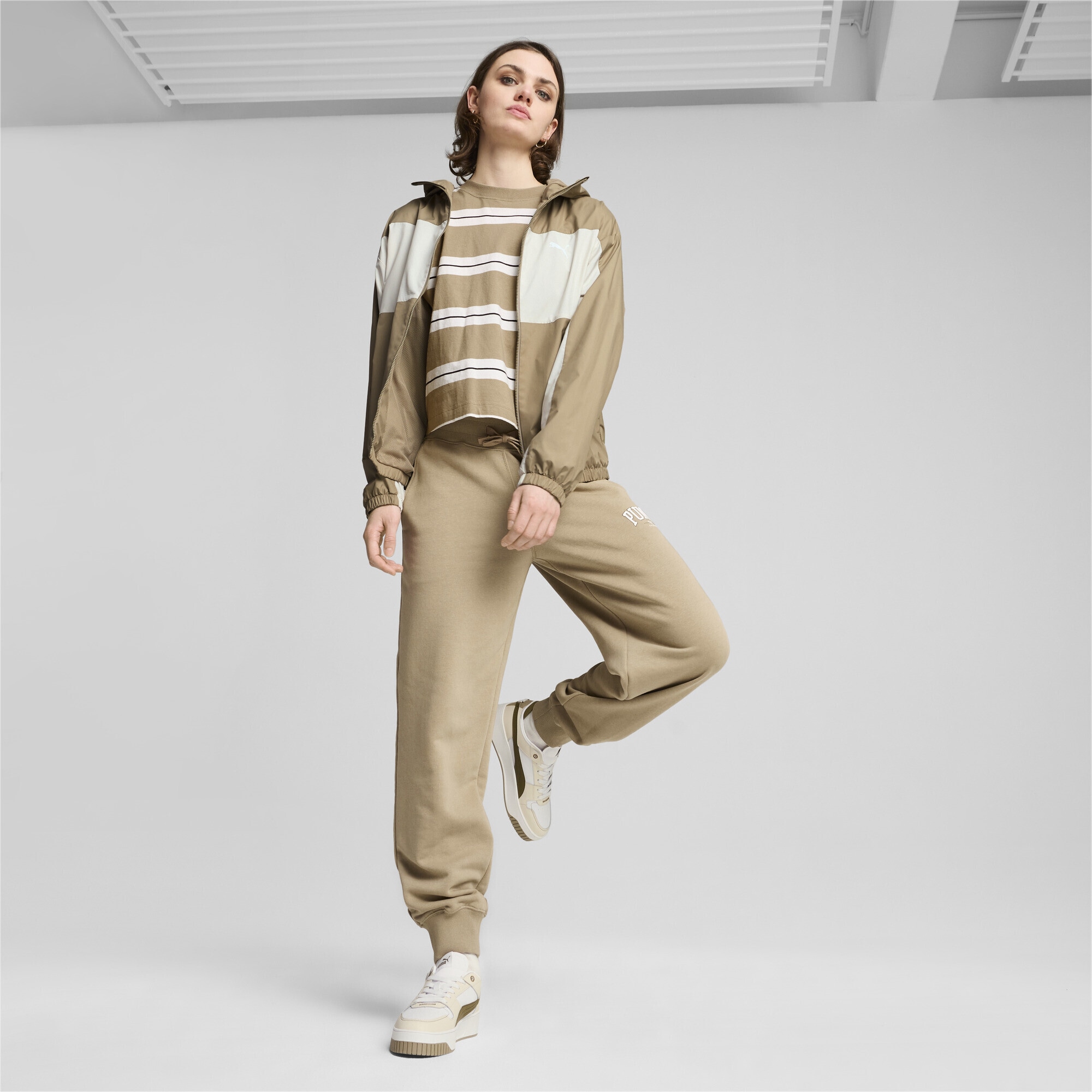 PUMA Windbreaker »Windjacke mit Meshfutter Damen«