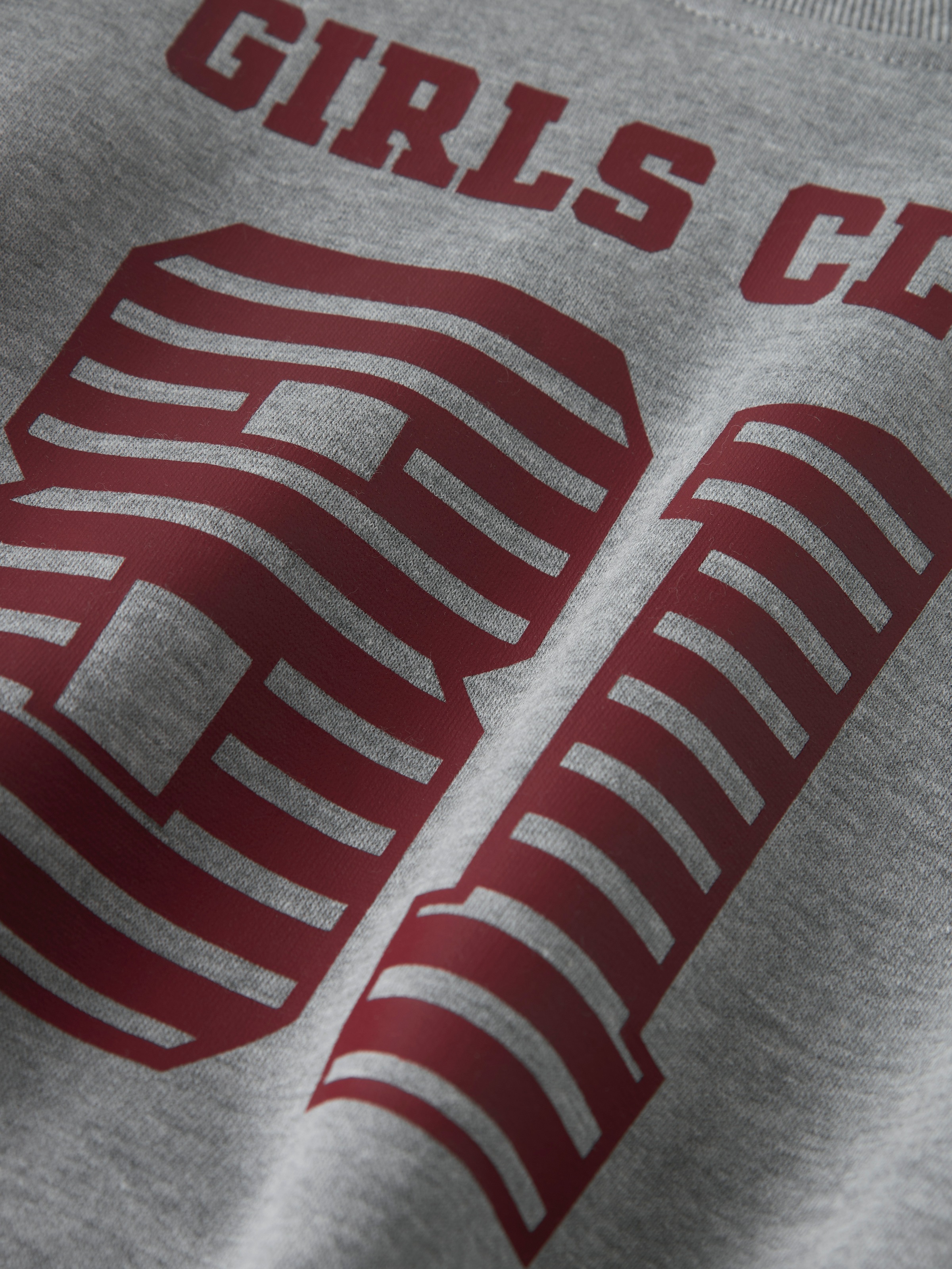 Name It Sweatshirt »NKFTAYA LS RLX SHORT SWEAT BRU BOX«
