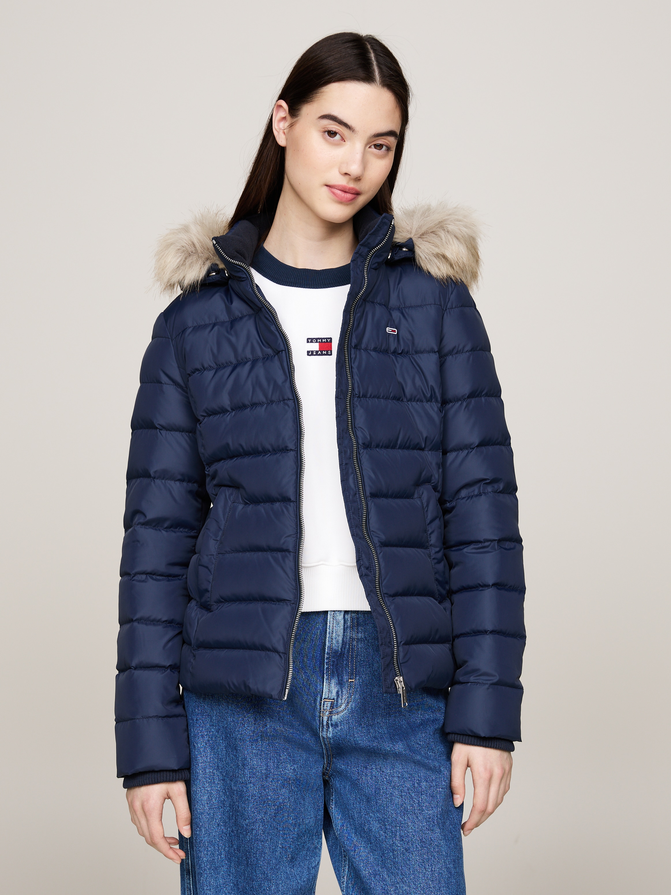 Tommy Jeans Steppjacke "TJW BASIC HOODED DOWN JACKET EXT" mitKapuze mit Log günstig online kaufen
