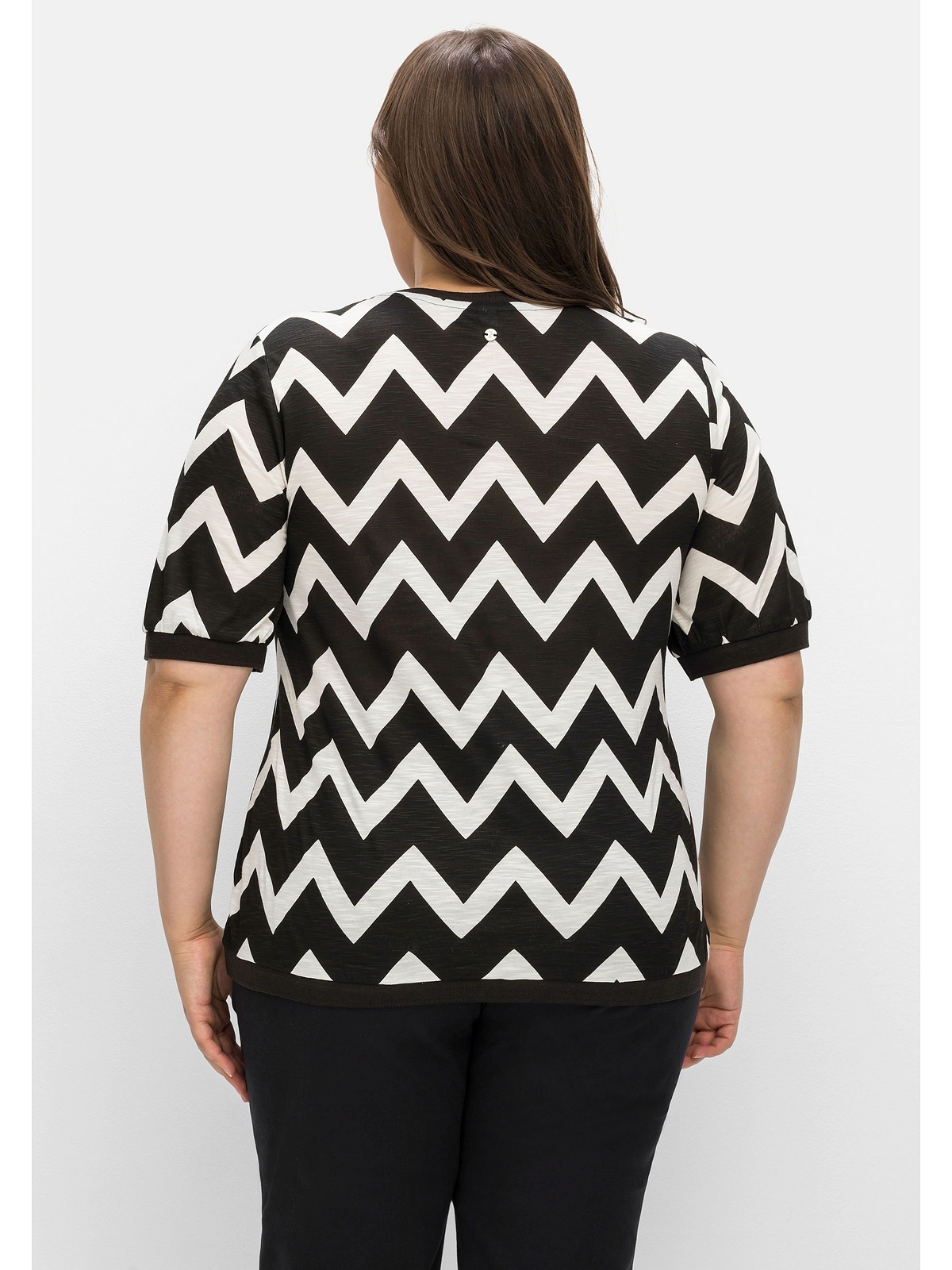 Sheego T-Shirt »Große Größen«, mit leicht kaufen Zickzack-Druck, BAUR online tailliert 