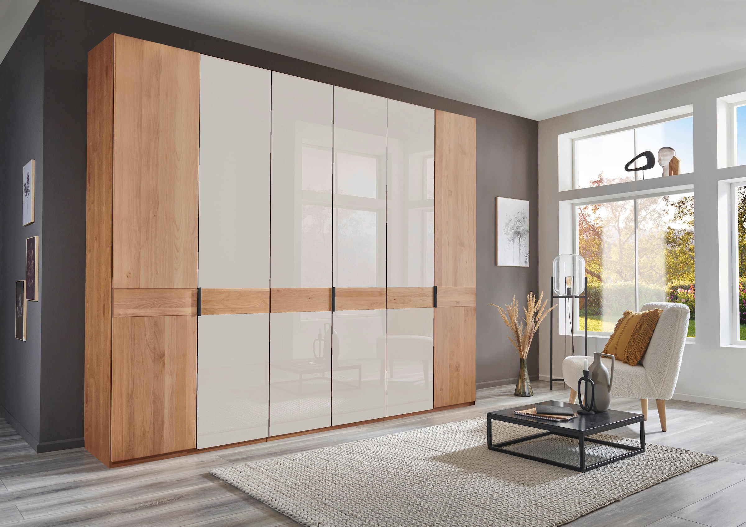 WIEMANN Drehtürenschrank "Cardiff, Massivholztüren in Kombination mit Glas- günstig online kaufen