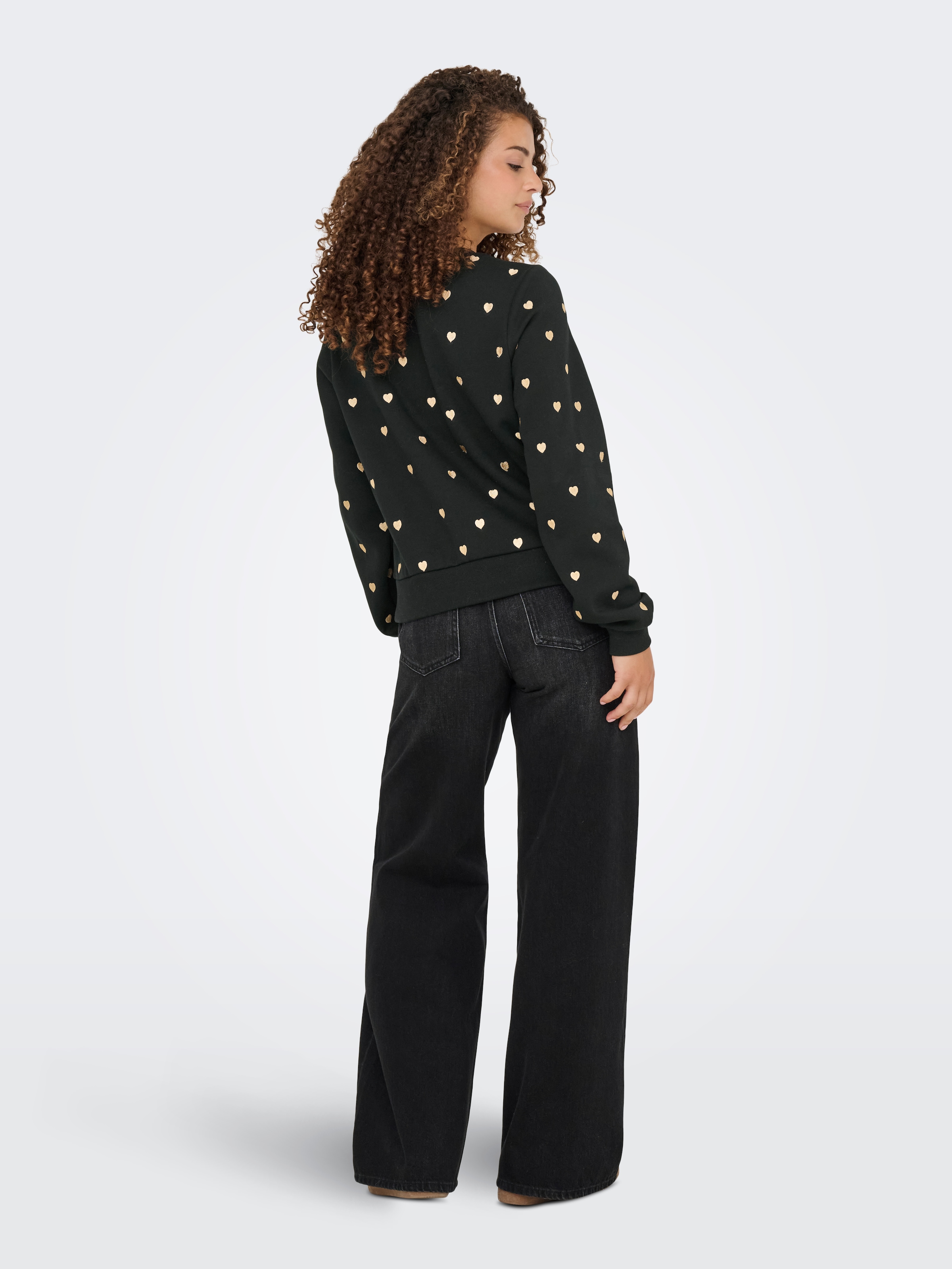 ONLY Sweatshirt »ONLATIKA L/S O-NECK GLITTER EMB. BOX SWT«