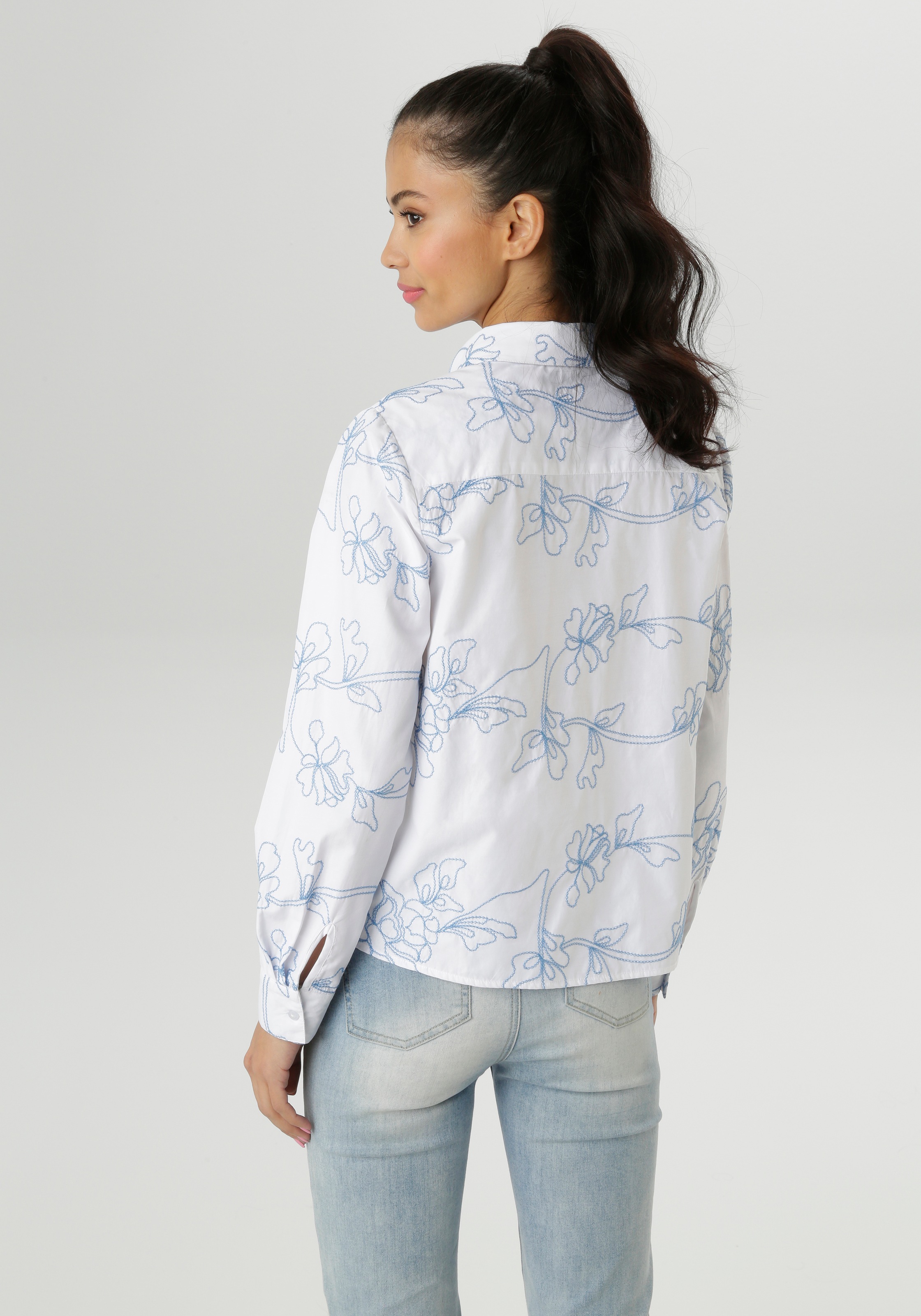 Aniston SELECTED Hemdbluse mit aufwendiger Allover-Stickerei günstig online kaufen