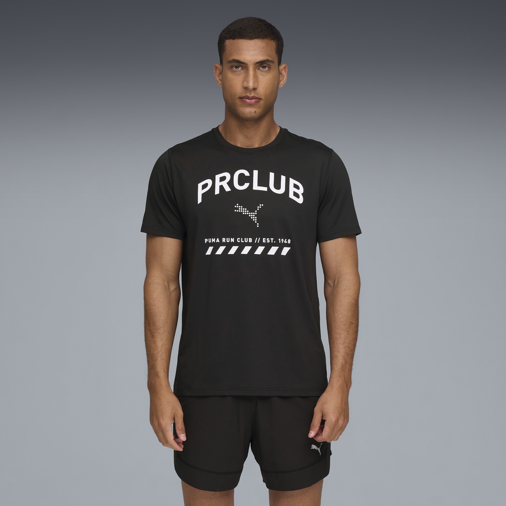 PUMA Laufshirt »RUN CLUB Graphic Mesh T-Shirt Herren«